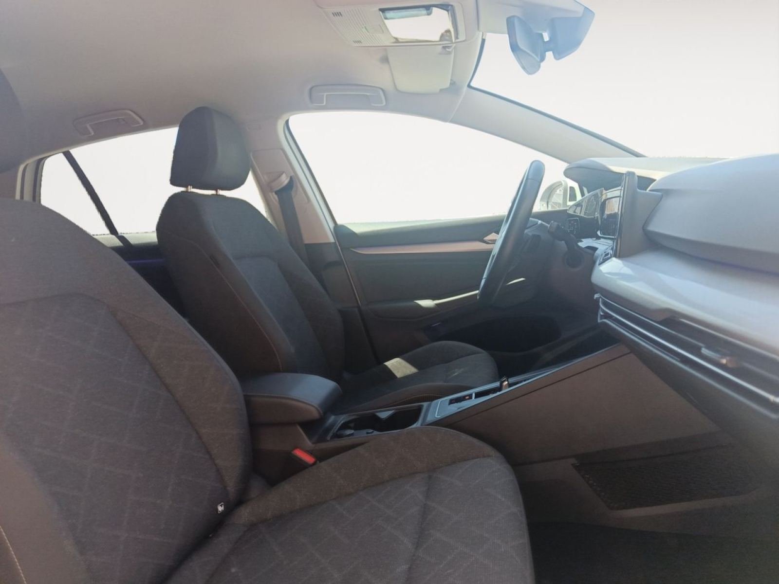 VOLKSWAGEN GOLF Life 1.0 eTSI 81kW (110CV) DSG 13