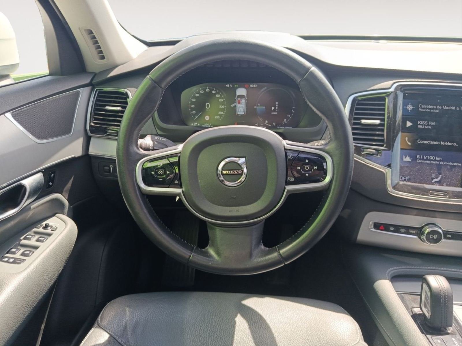 VOLVO XC90 2.0 T8 AWD Business Plus Auto 10 