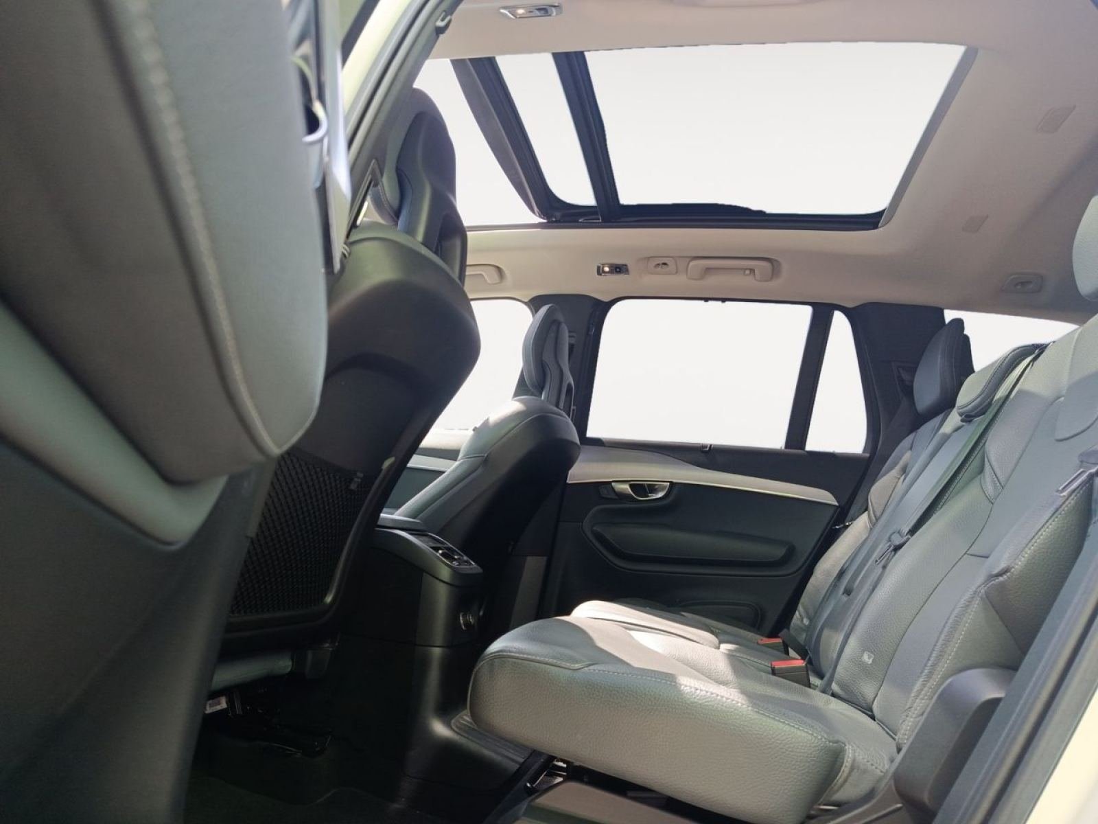 VOLVO XC90 2.0 T8 AWD Business Plus Auto 11 