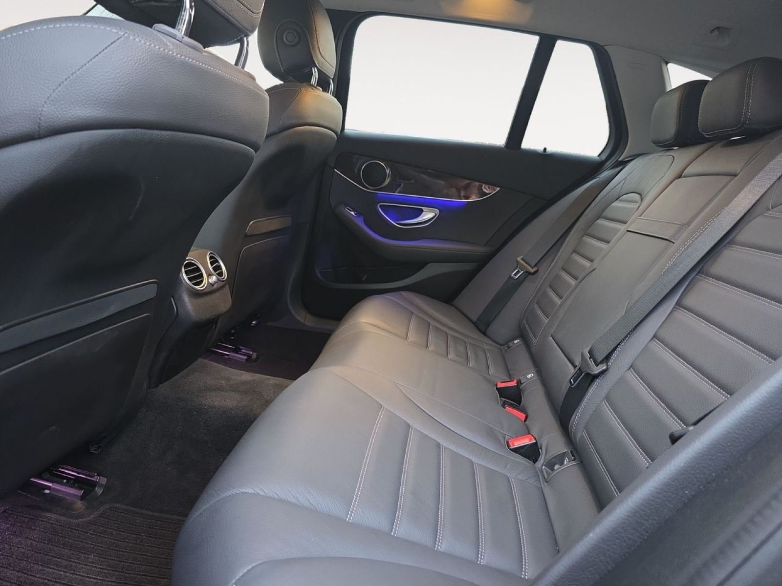 MERCEDES CLASE C C 300 e Estate 12 