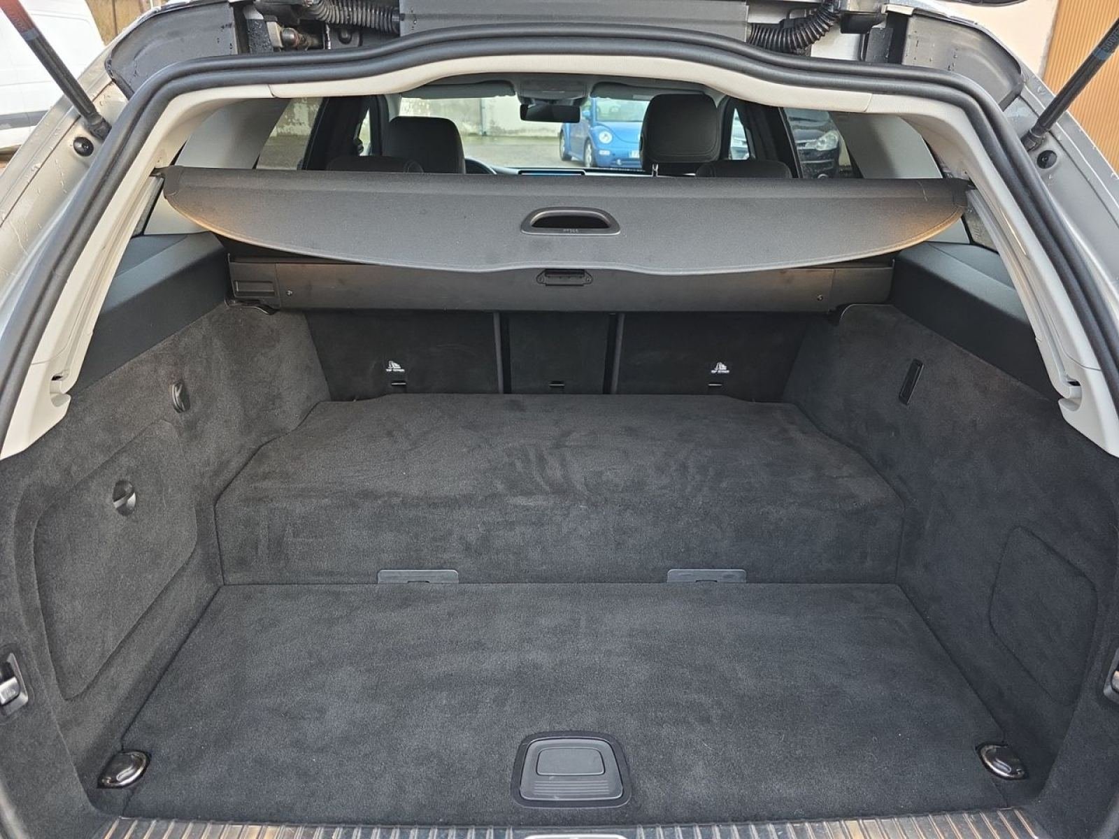 MERCEDES CLASE C C 300 e Estate 26 