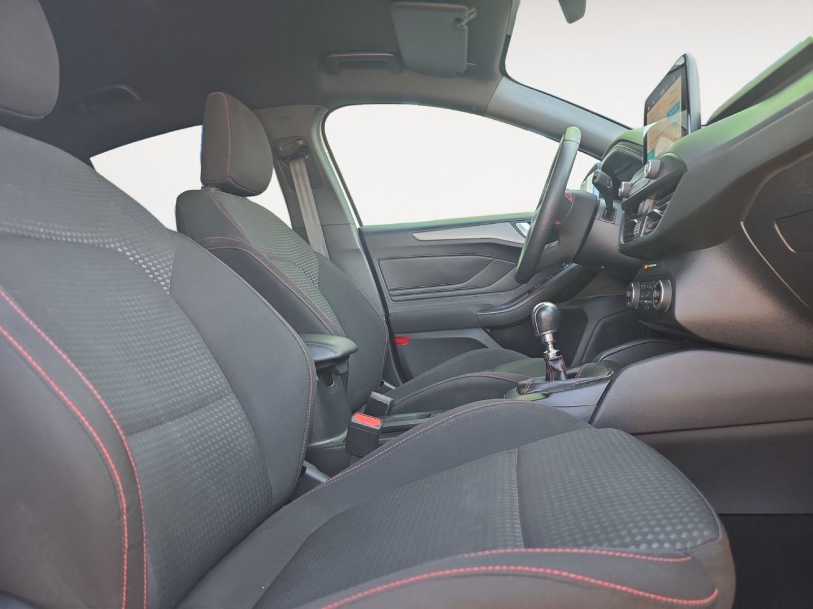 FORD FOCUS 1.0 Ecoboost MHEV 92kW ST-Line Style SIP 13