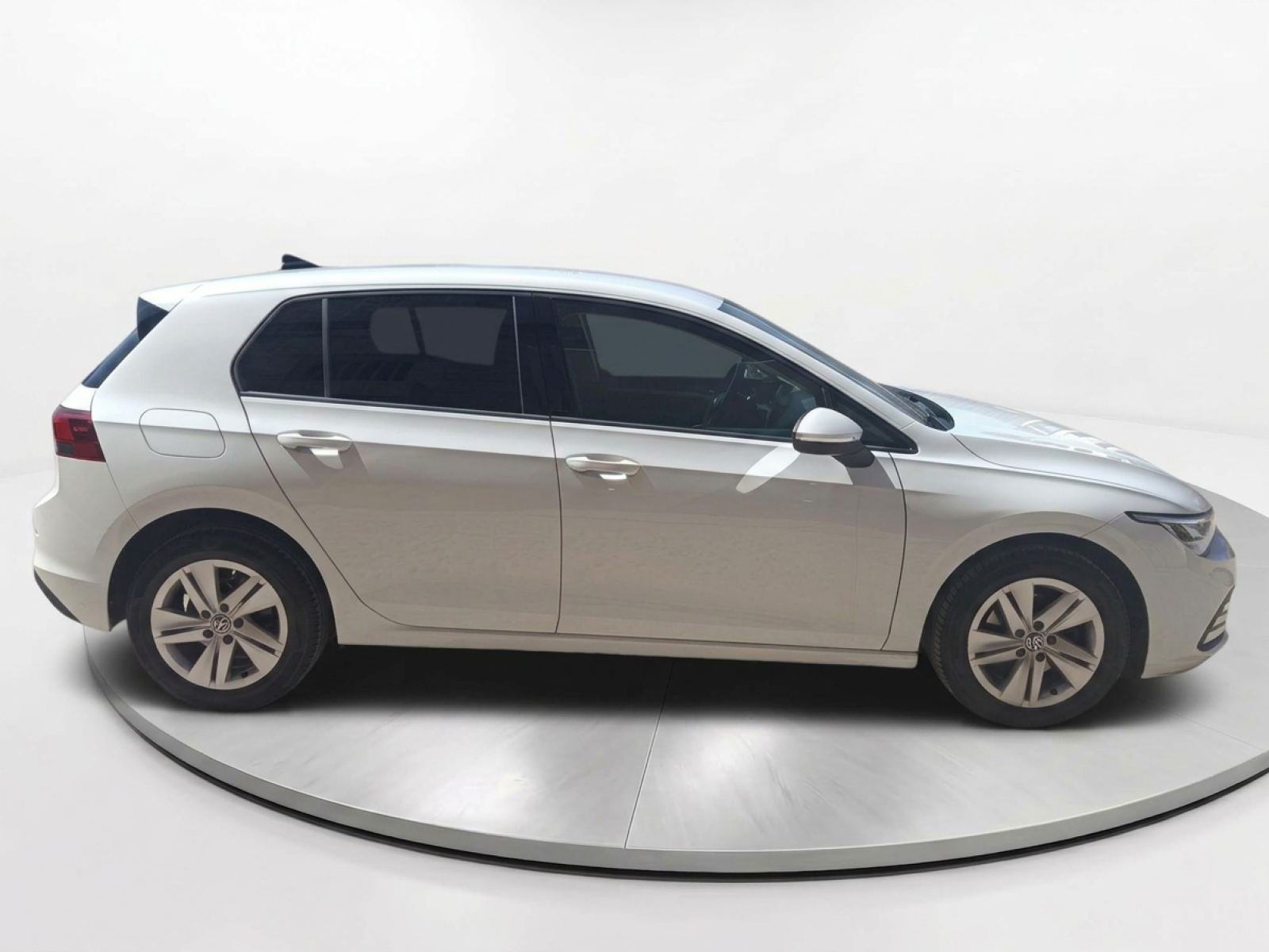 VOLKSWAGEN GOLF Life 1.0 eTSI 81kW (110CV) DSG 21 