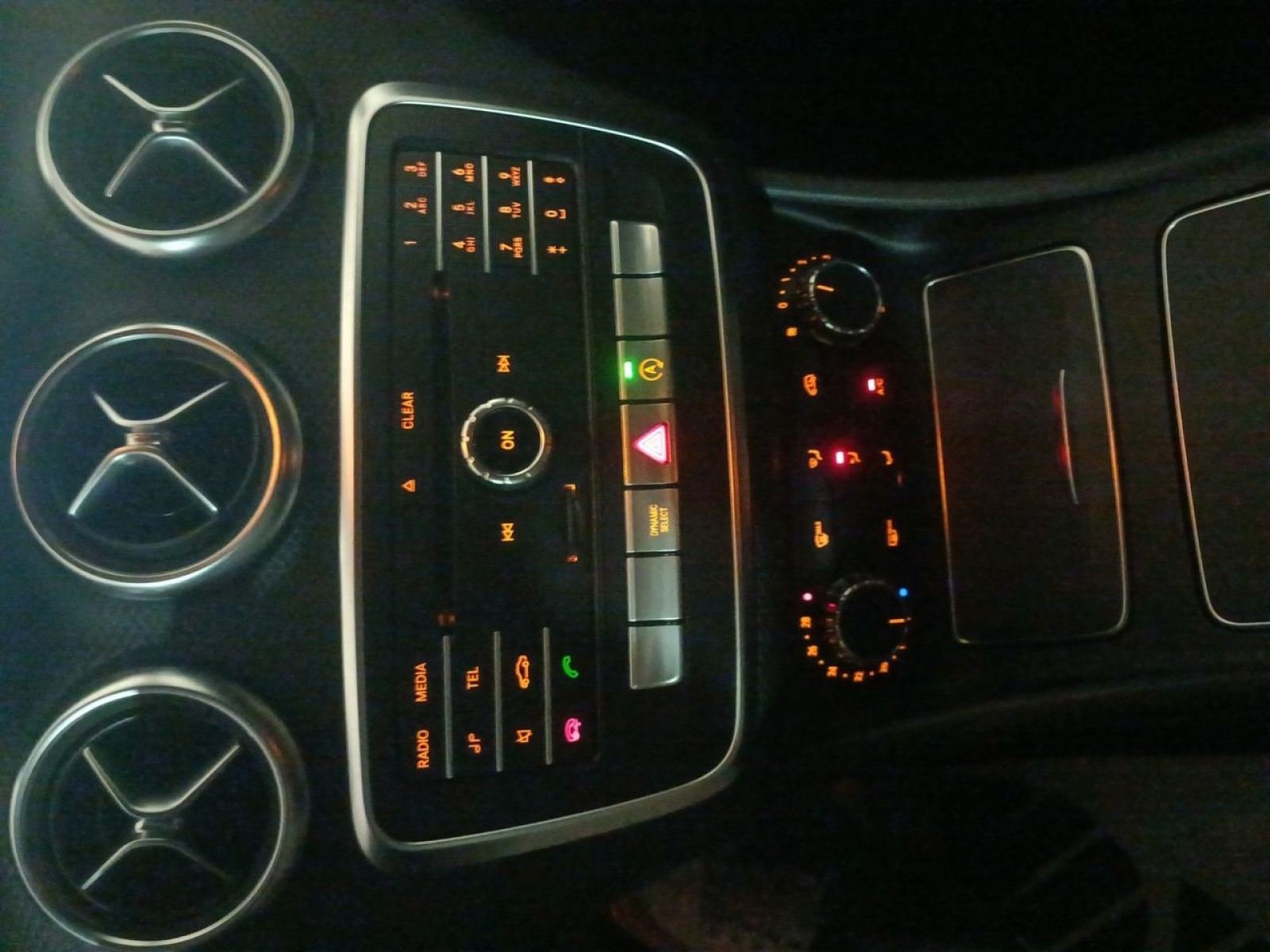 MERCEDES CLASE A A 200 d 15