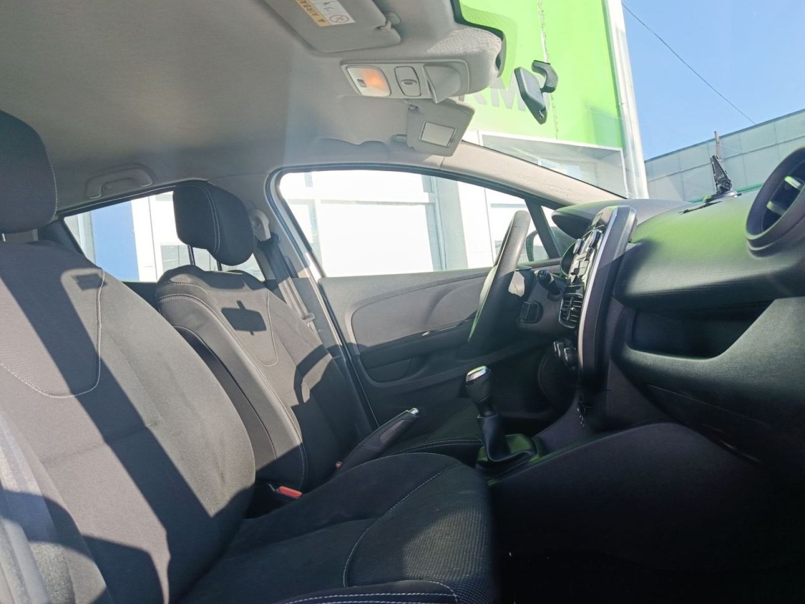 RENAULT CLIO Limited Energy dCi 55kW (75CV) 2018 9