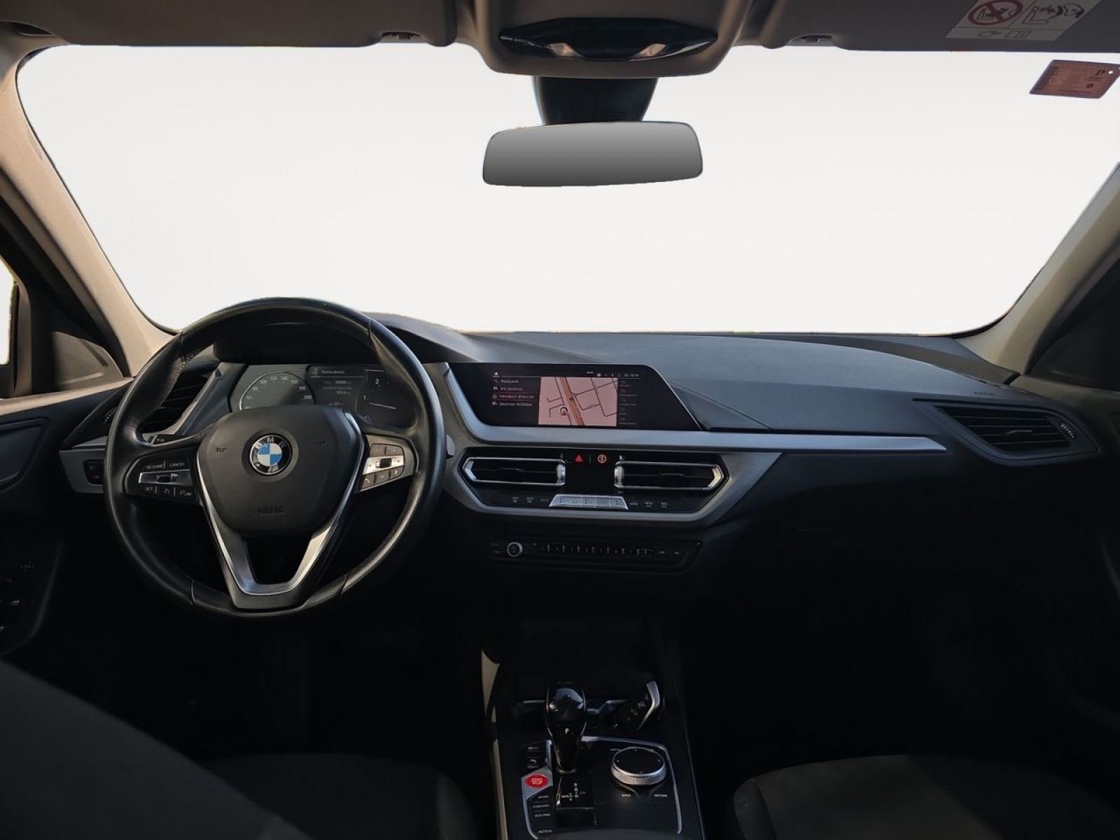 BMW SERIE 1 118d 9