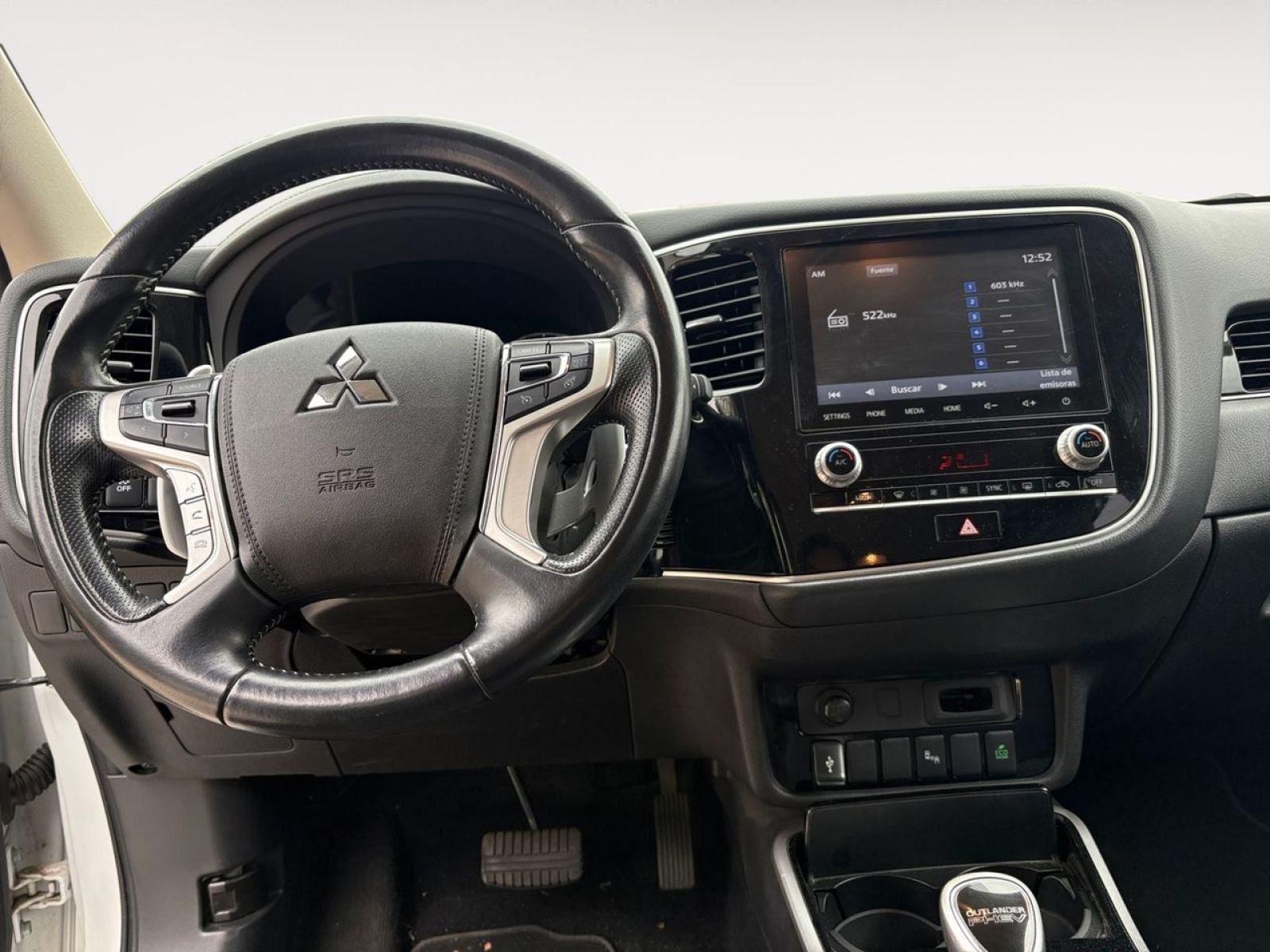 MITSUBISHI OUTLANDER 2.4 PHEV Motion Auto 4WD MY19.5 9
