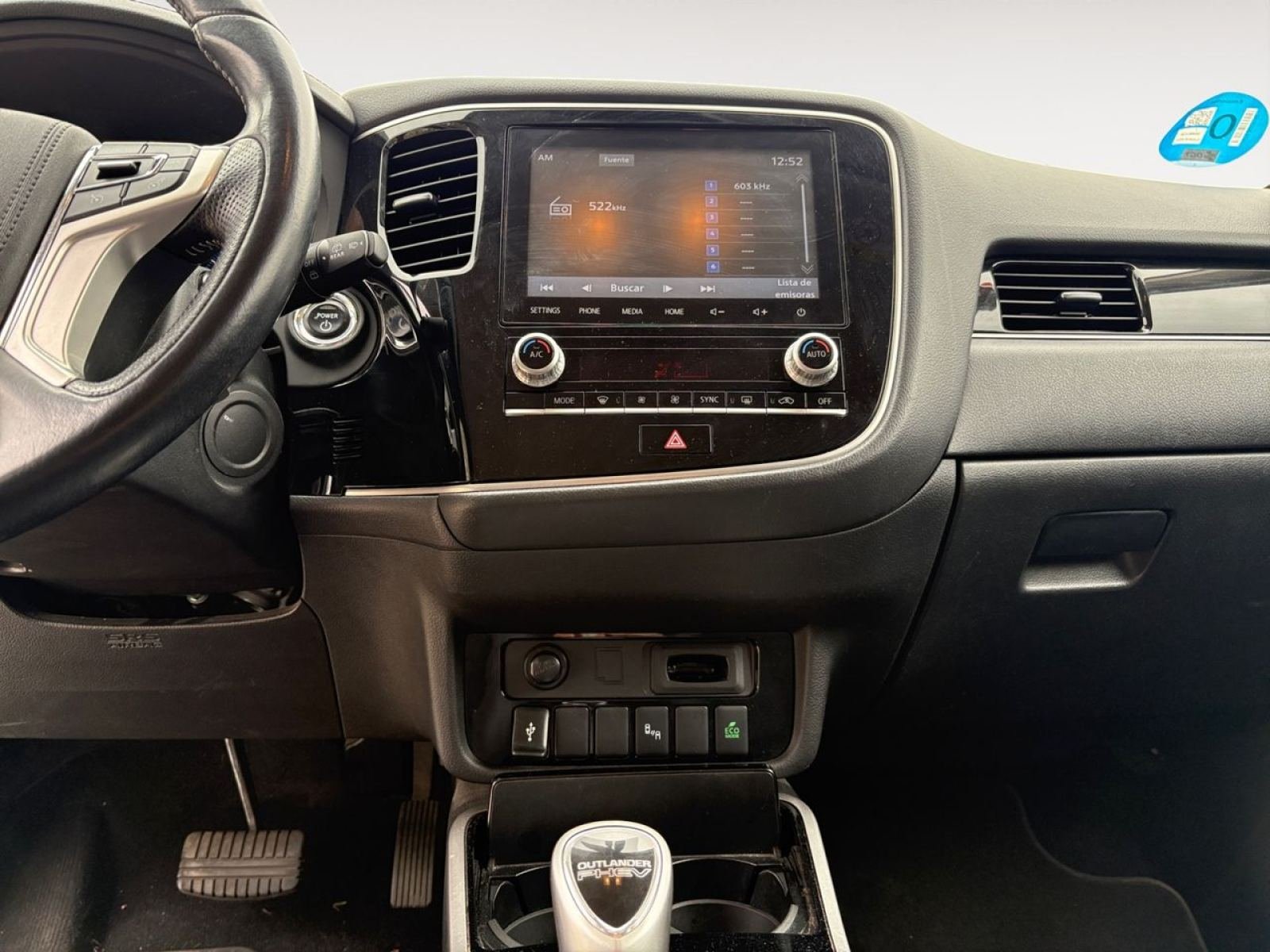 MITSUBISHI OUTLANDER 2.4 PHEV Motion Auto 4WD MY19.5 15
