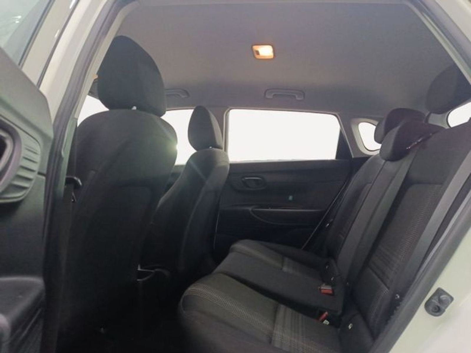 HYUNDAI I20 1.0 TGDI 74kW (100CV) 48V Essence 12