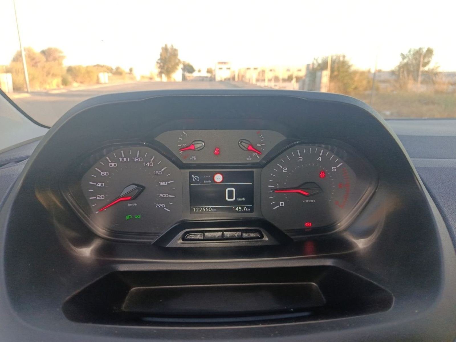 PEUGEOT RIFTER Style Long BlueHDi 96kW 12