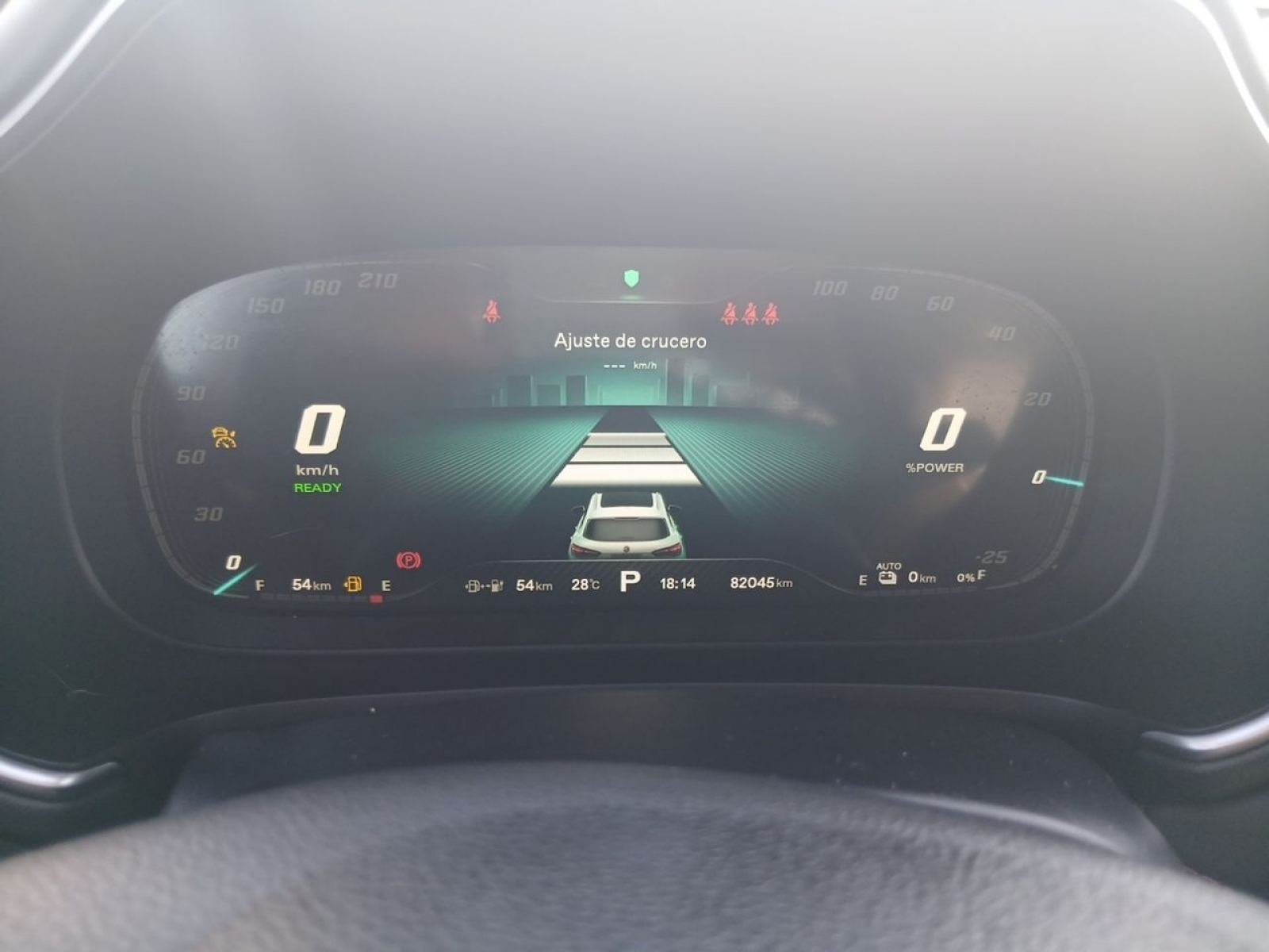 MG EHS 1.5T-GDI PHEV Luxury 12