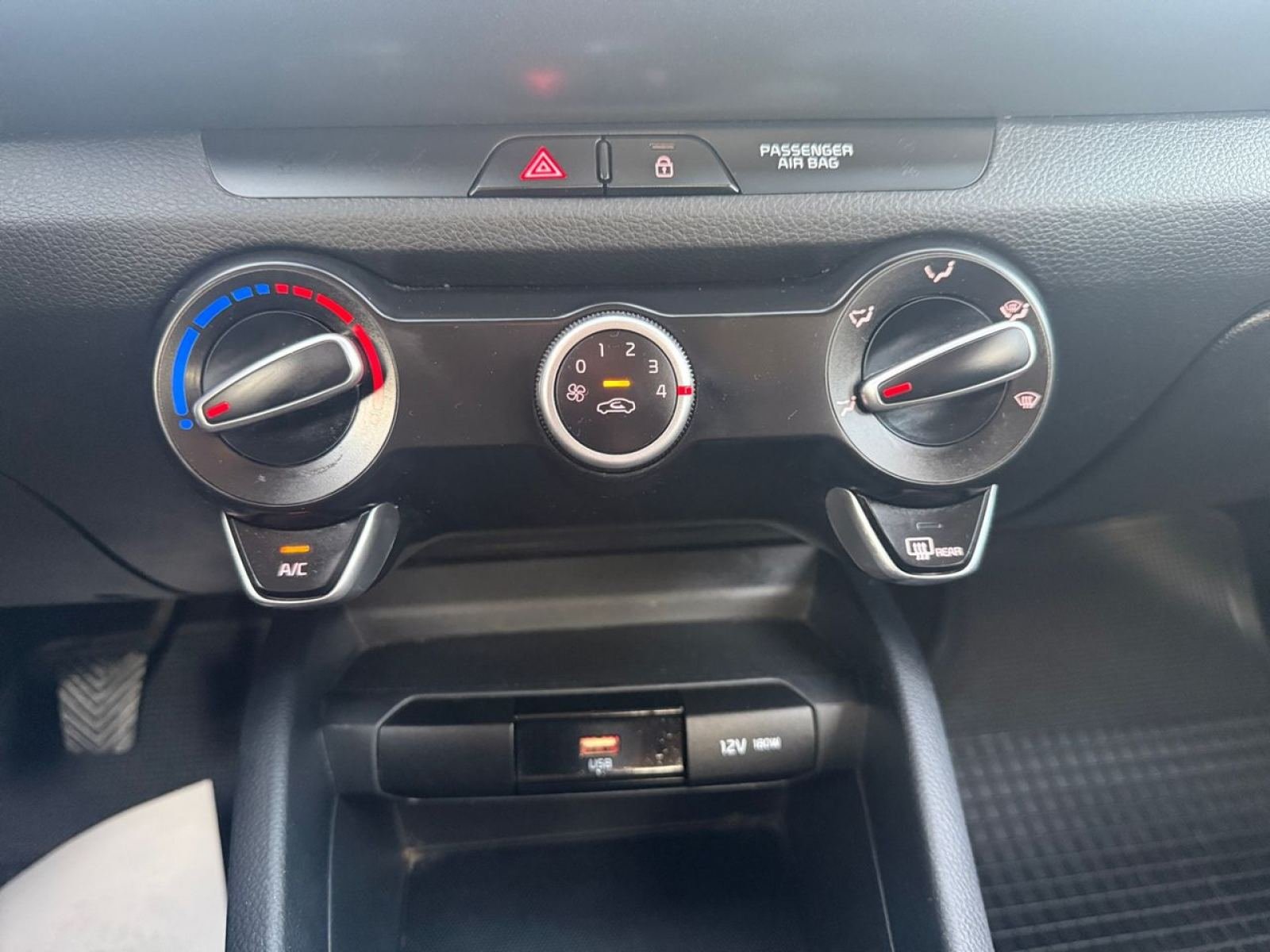 KIA STONIC 1.2 DPi 62kW (84CV) Drive 18 