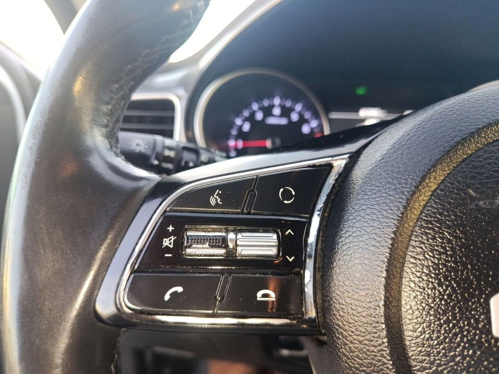 KIA XCEED 1.0 T-GDi Emotion 88kW (120CV) 15 
