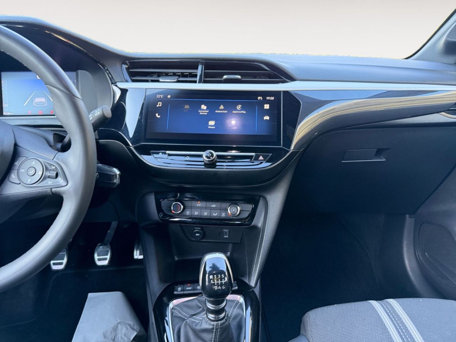 OPEL CORSA 1.2 XEL 55kW (75CV) Edition 9