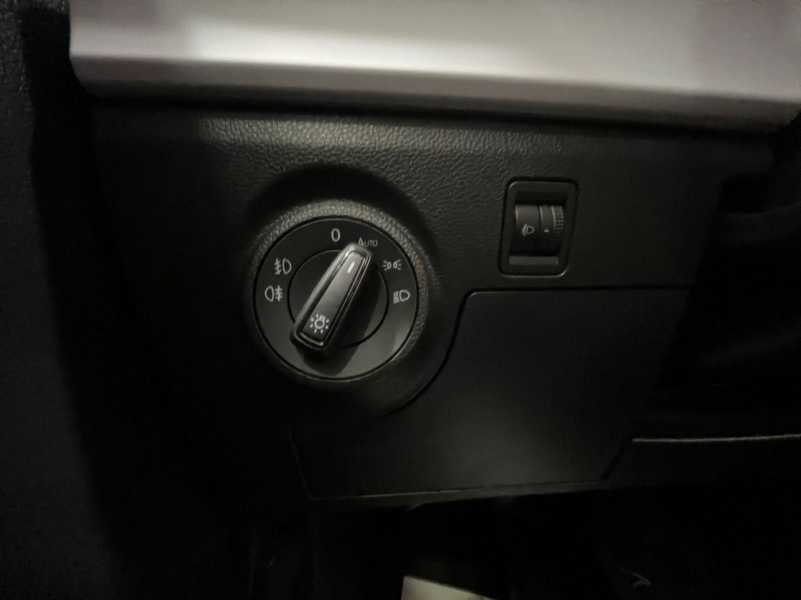 SEAT IBIZA 1.0 MPI 59kW (80CV) Reference Plus 18 