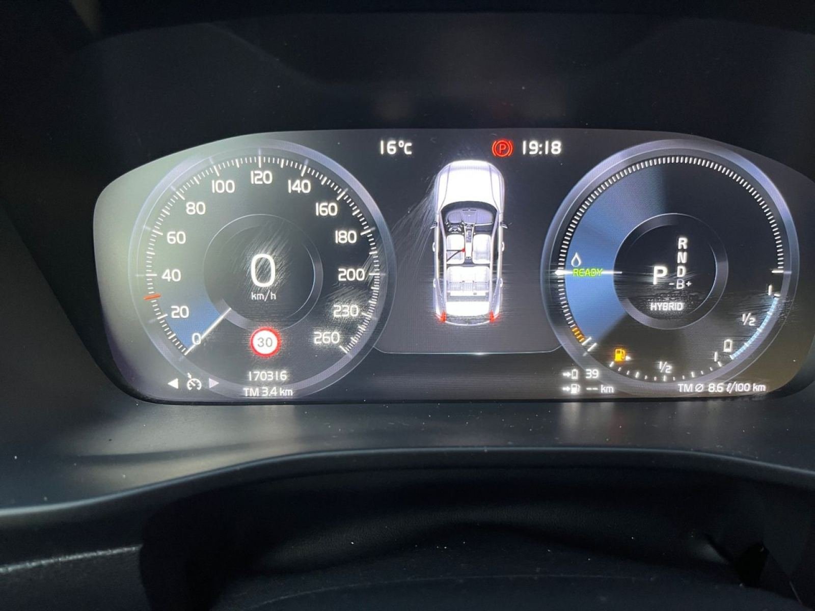 VOLVO XC40 1.5 T5 Twin Recharge Inscription Ex Auto 16