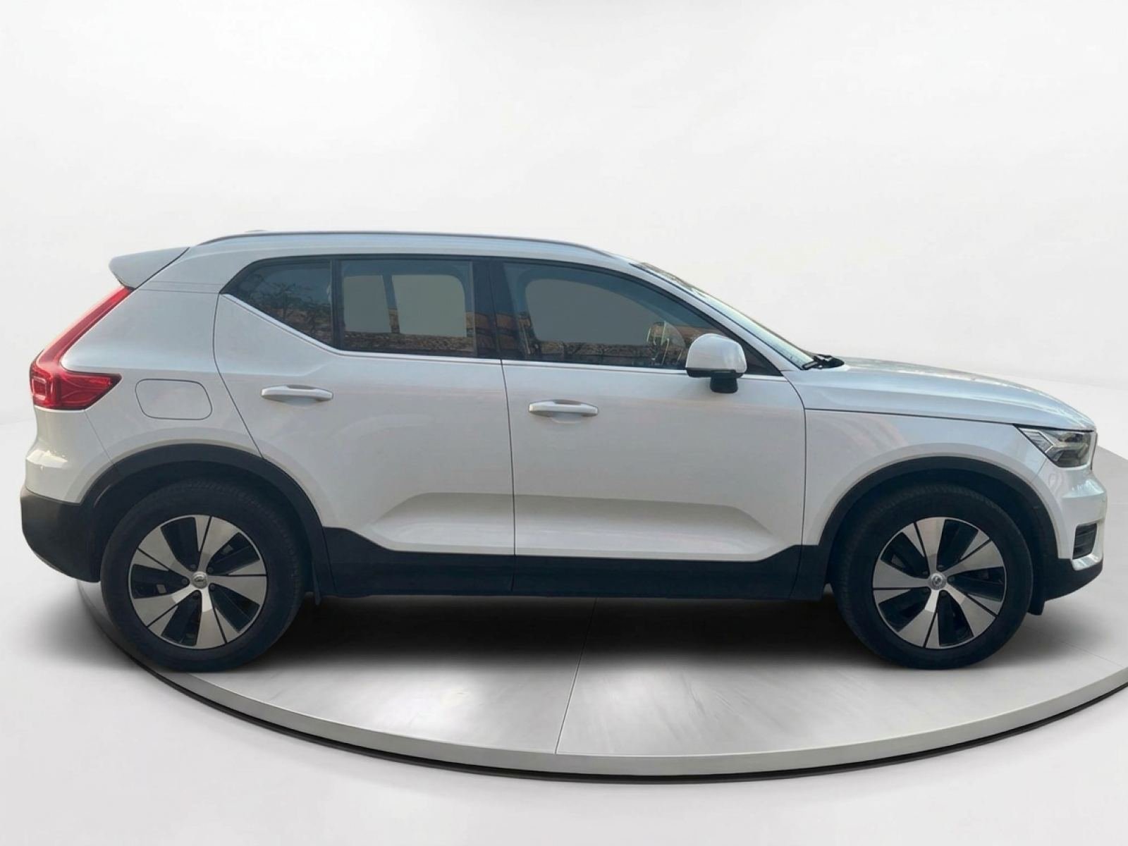 VOLVO XC40 1.5 T5 Twin Recharge Inscription Ex Auto 23
