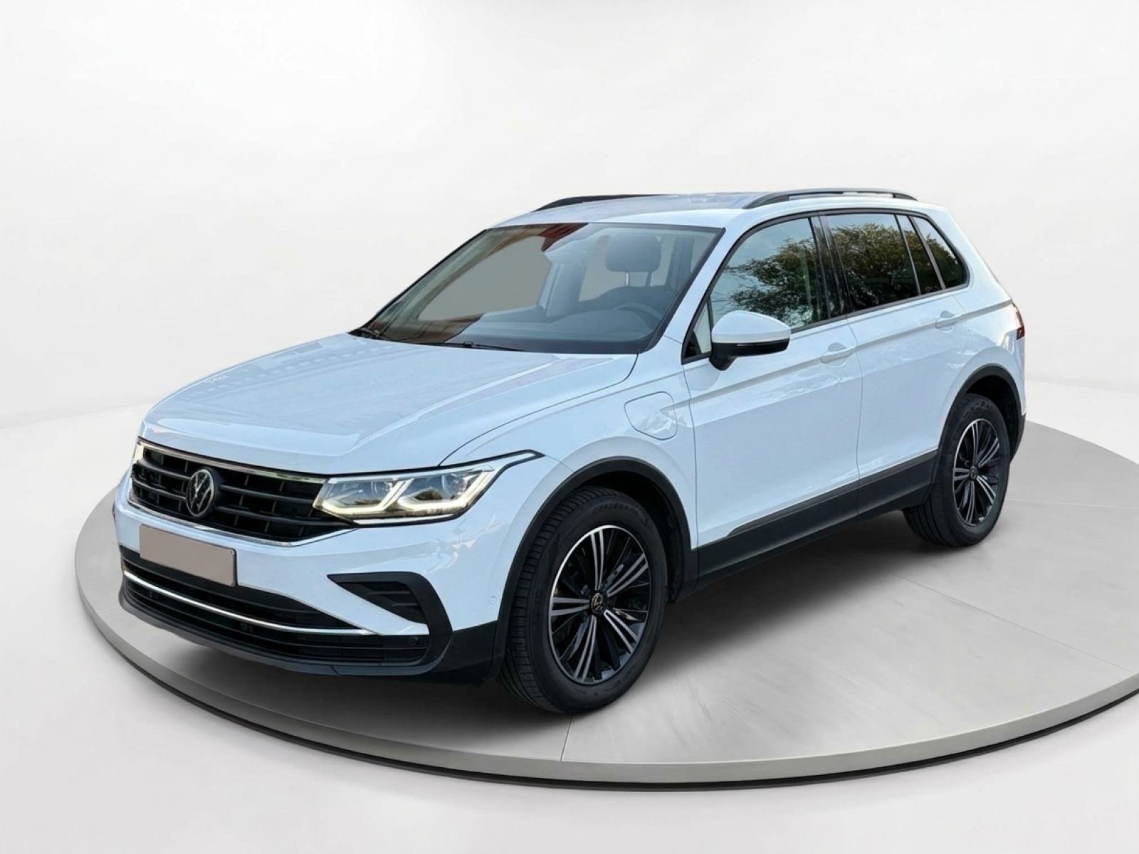 imagen de VOLKSWAGEN TIGUAN Life 1.4 TSI eHybrid 180kW (245CV) DSG - REF: 07543