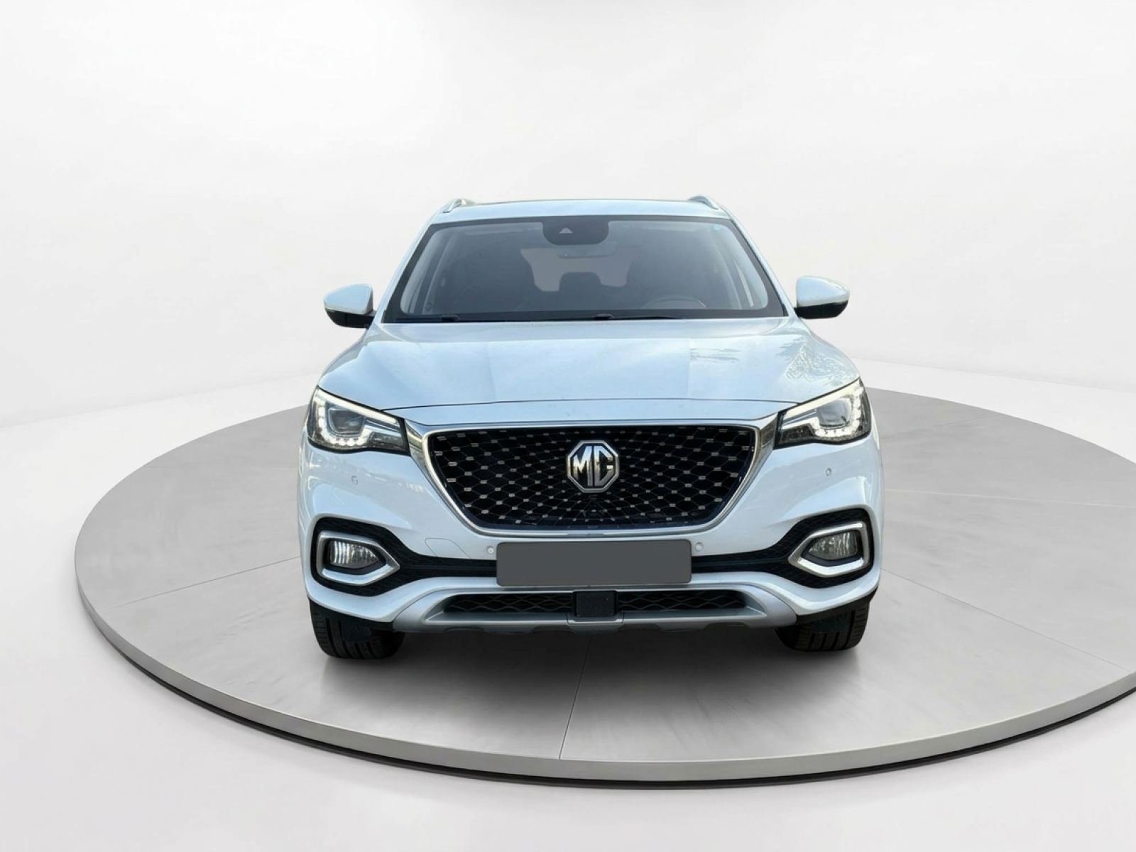 MG ZS 1.5 Turbo GDI Luxury 6