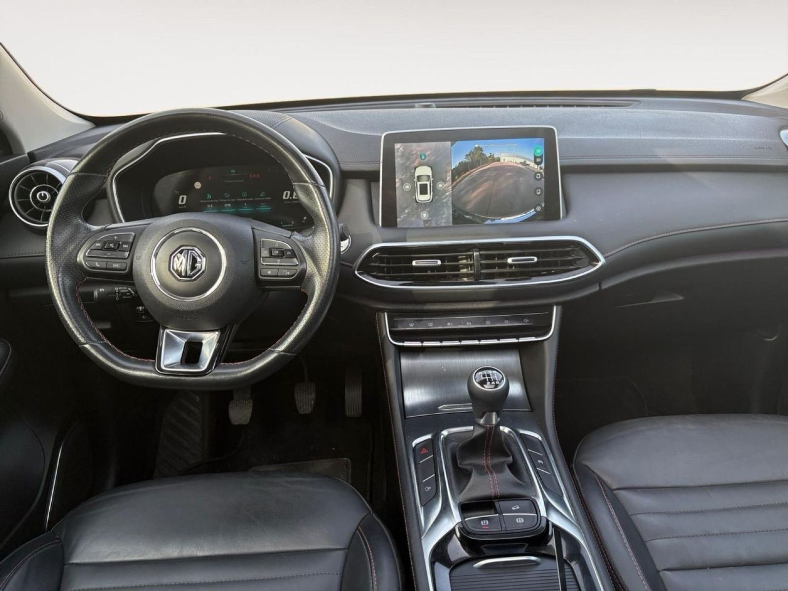 MG ZS 1.5 Turbo GDI Luxury 9