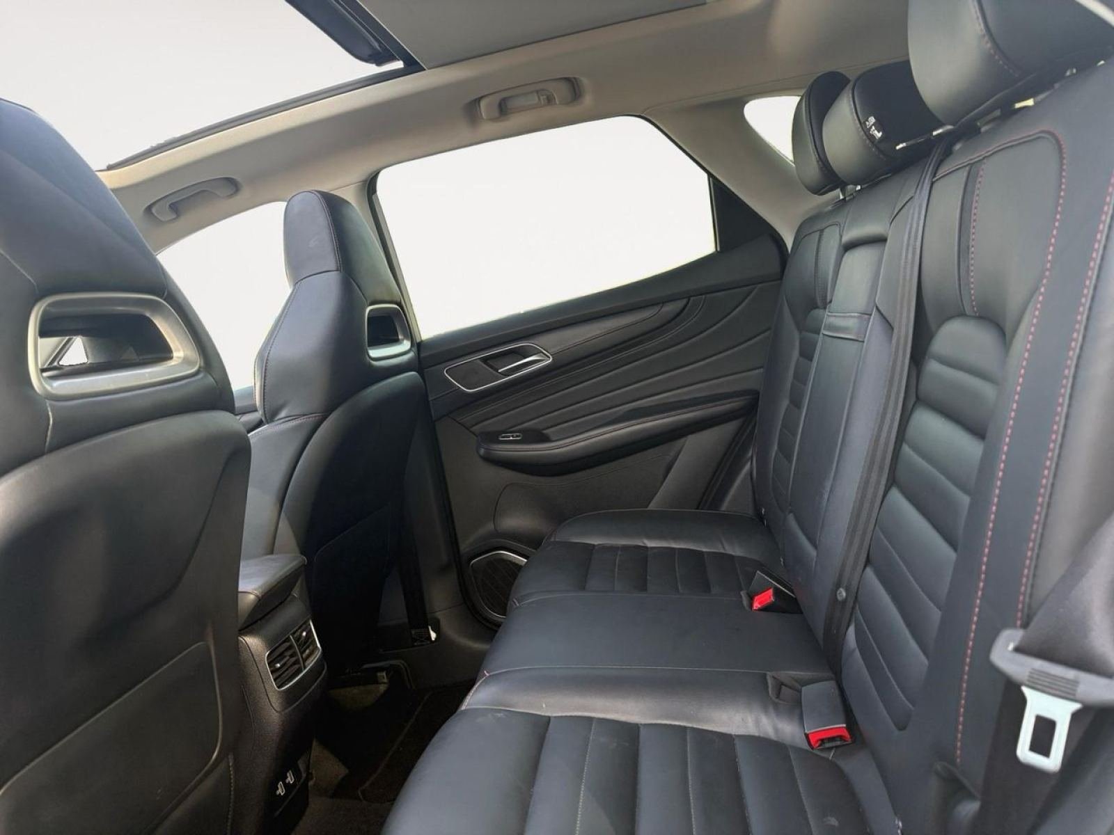 MG ZS 1.5 Turbo GDI Luxury 12