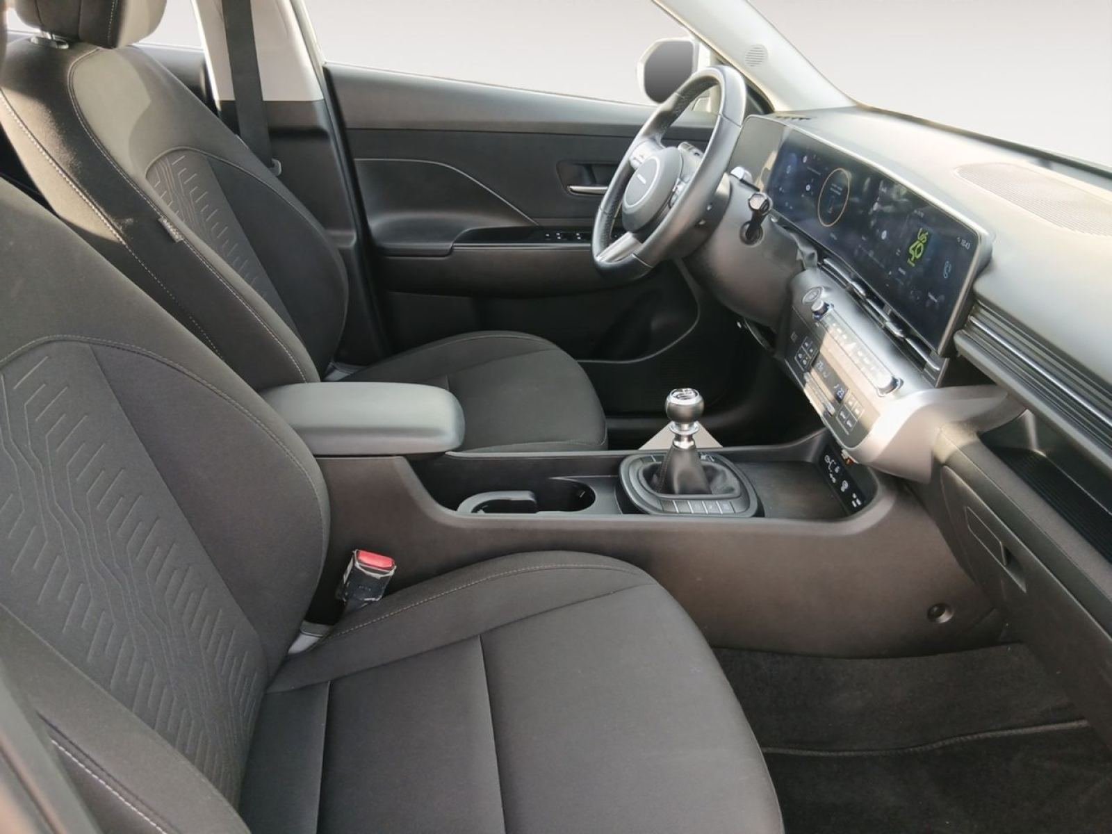HYUNDAI KONA 1.0T 115CV XLS 13