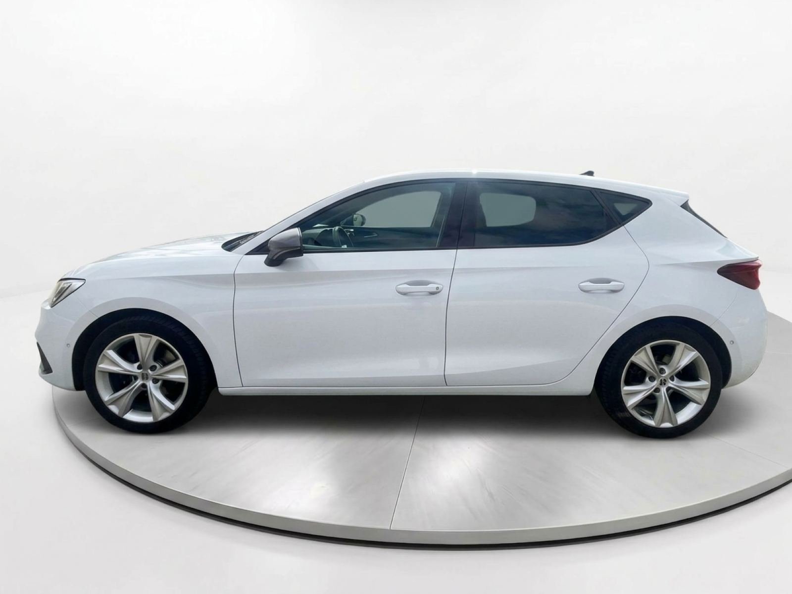 SEAT LEON 1.0 TSI 81kW S&S FR 25 Aniversario 6