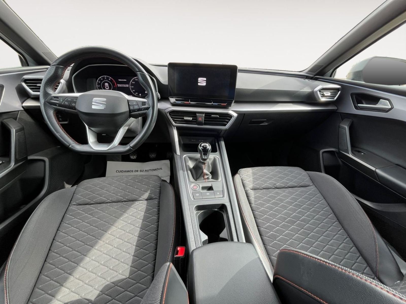 SEAT LEON 1.0 TSI 81kW S&S FR 25 Aniversario 8