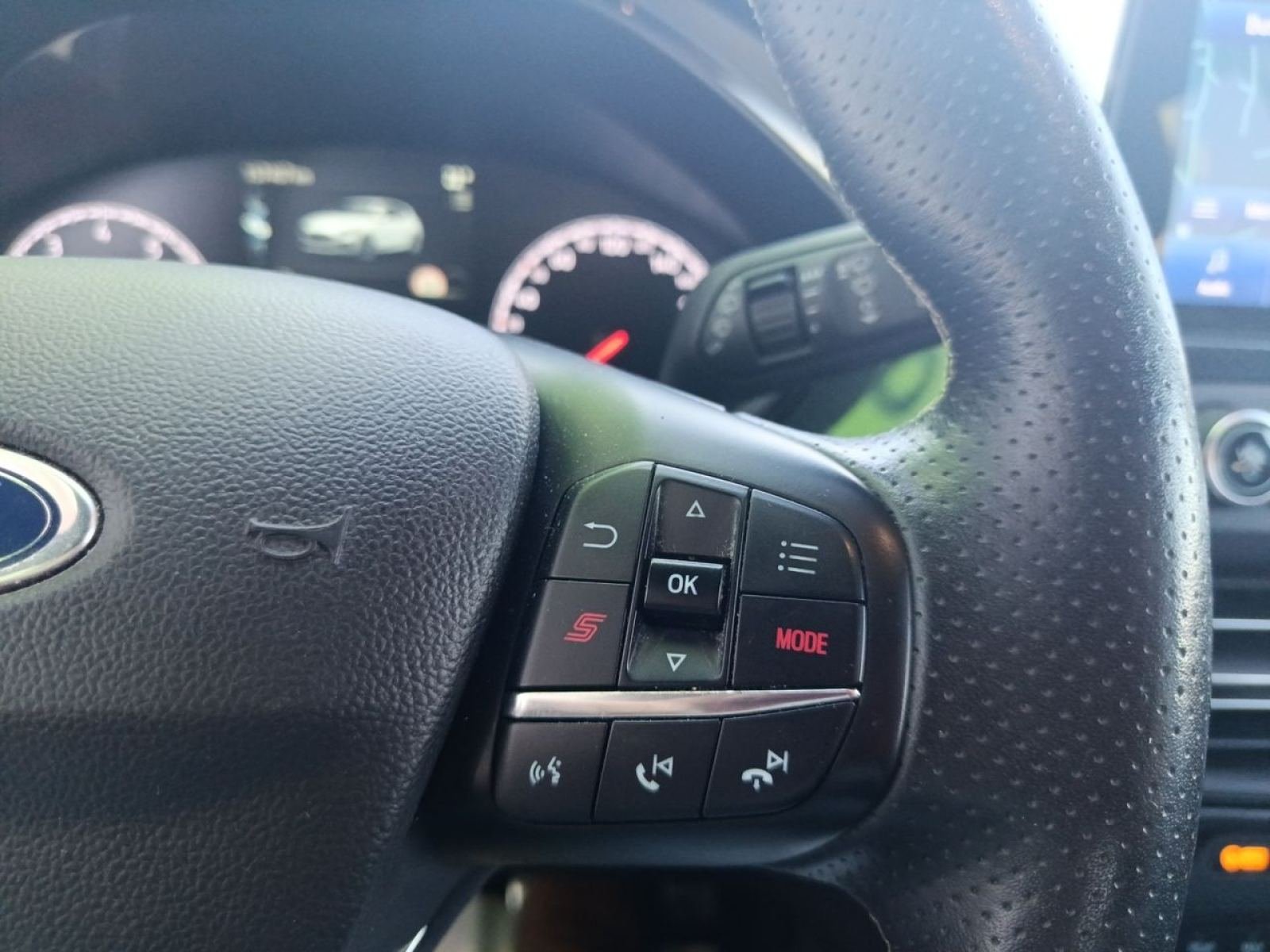 FORD FOCUS 2.3 Ecoboost 206kW ST 3 14