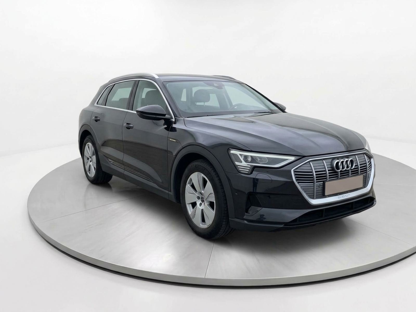 AUDI E-TRON Advanced 55 quattro 6