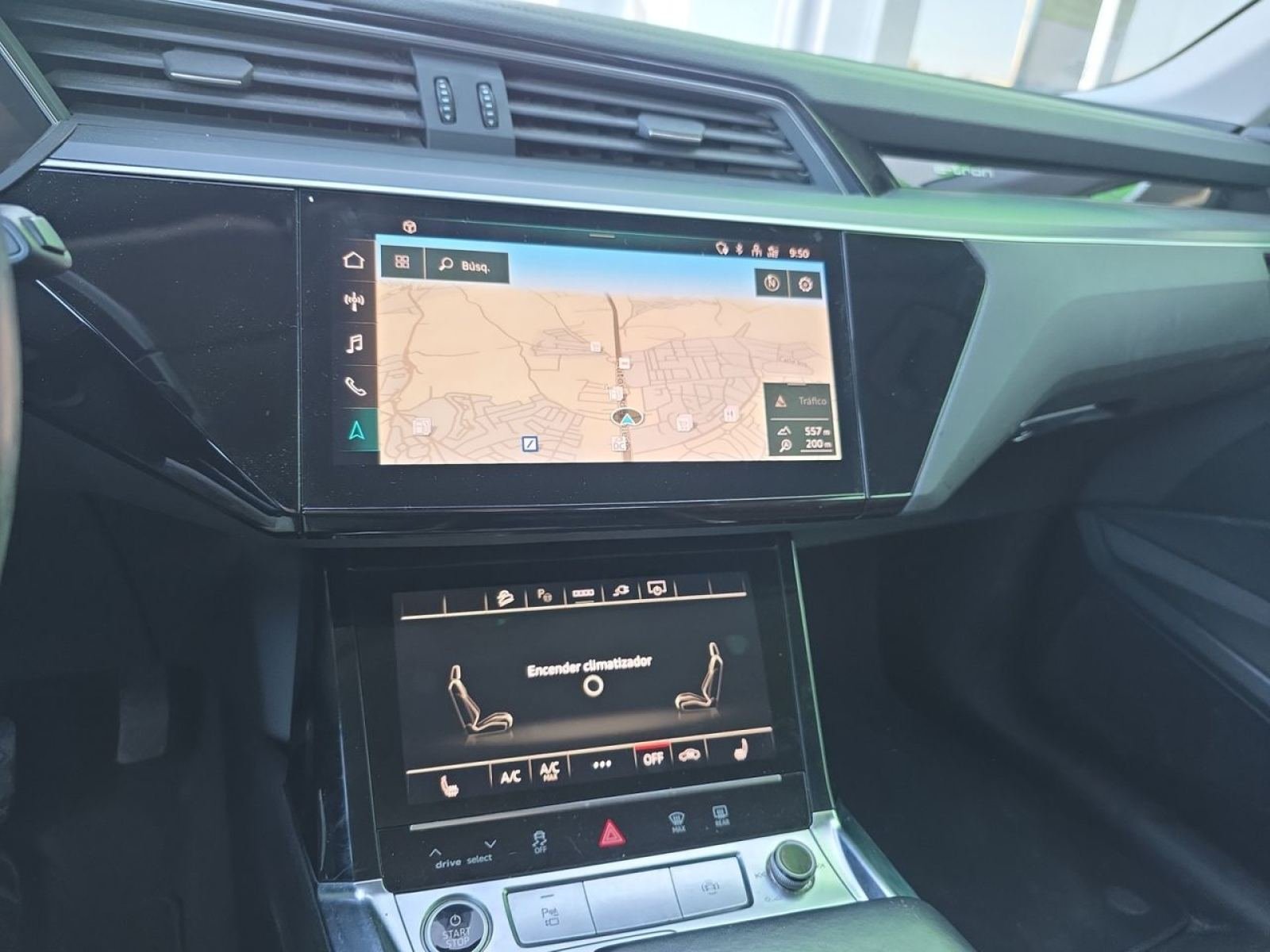 AUDI E-TRON Advanced 55 quattro 17