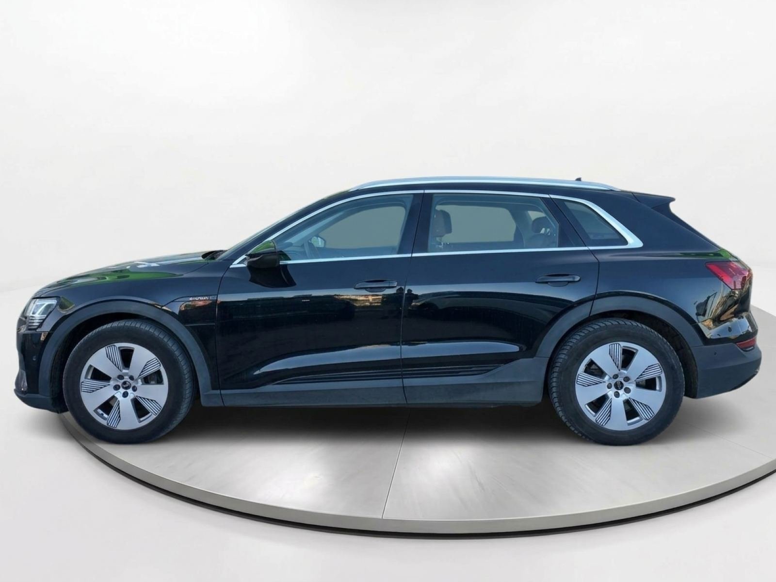 AUDI E-TRON Advanced 55 quattro 22