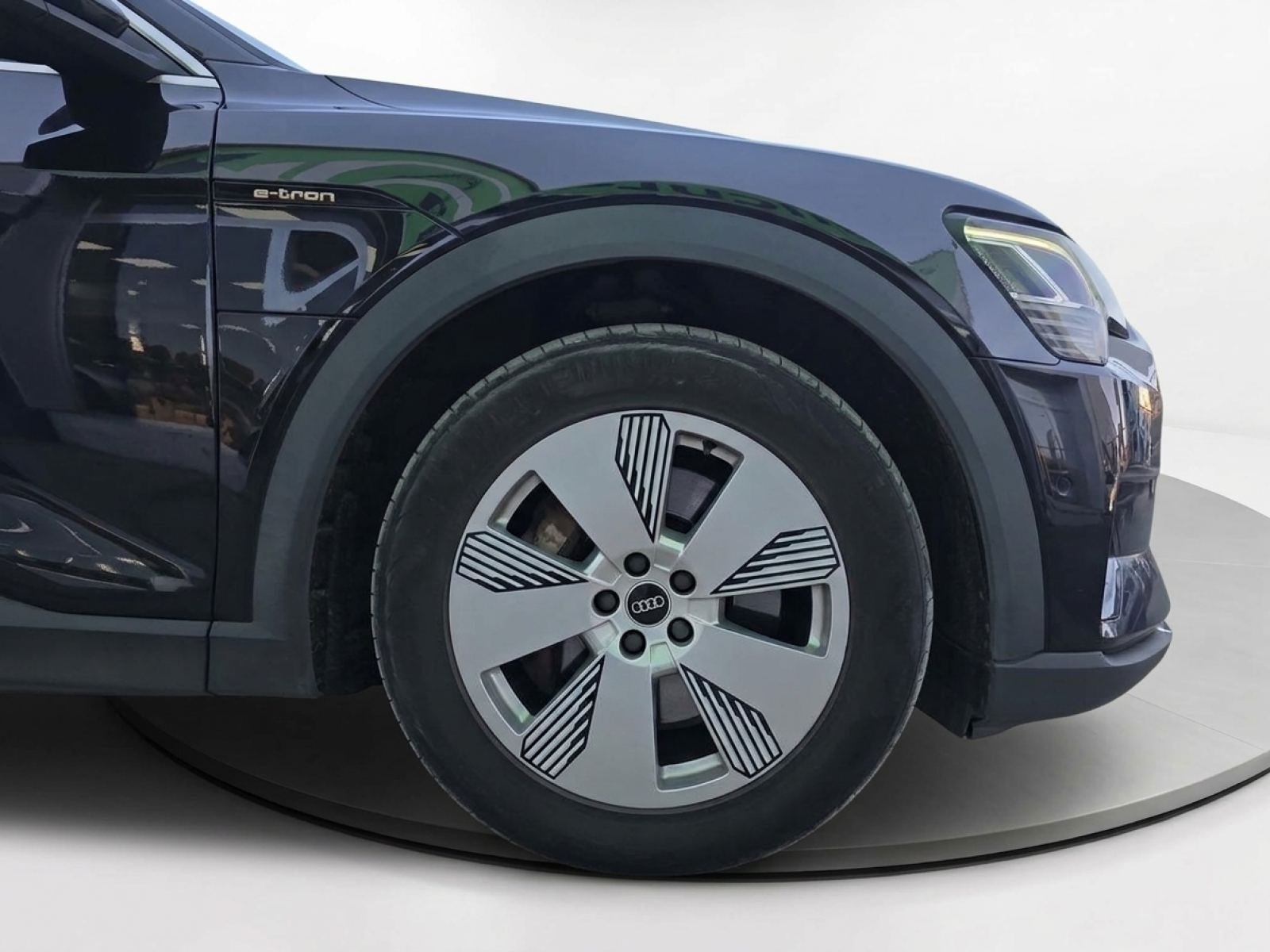 AUDI E-TRON Advanced 55 quattro 24