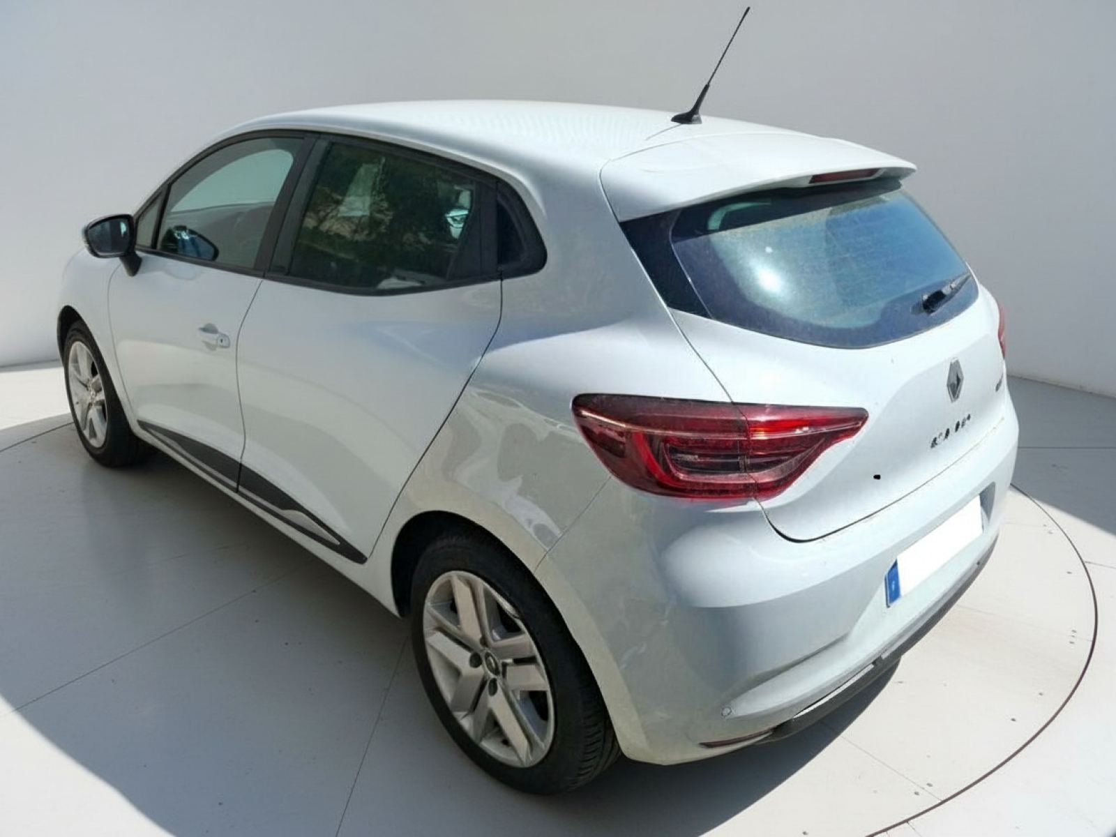 RENAULT CLIO 1.6 E-TECH 140 CV BUSINESS 4 