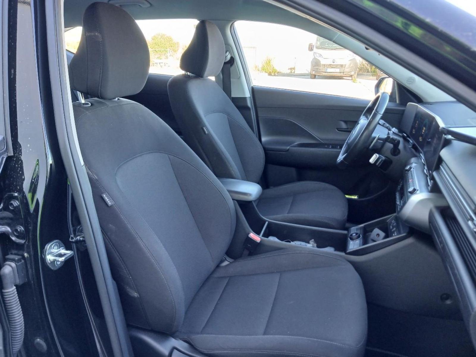 HYUNDAI KONA todoterreno 1.6 GDI HEV Maxx DCT 6