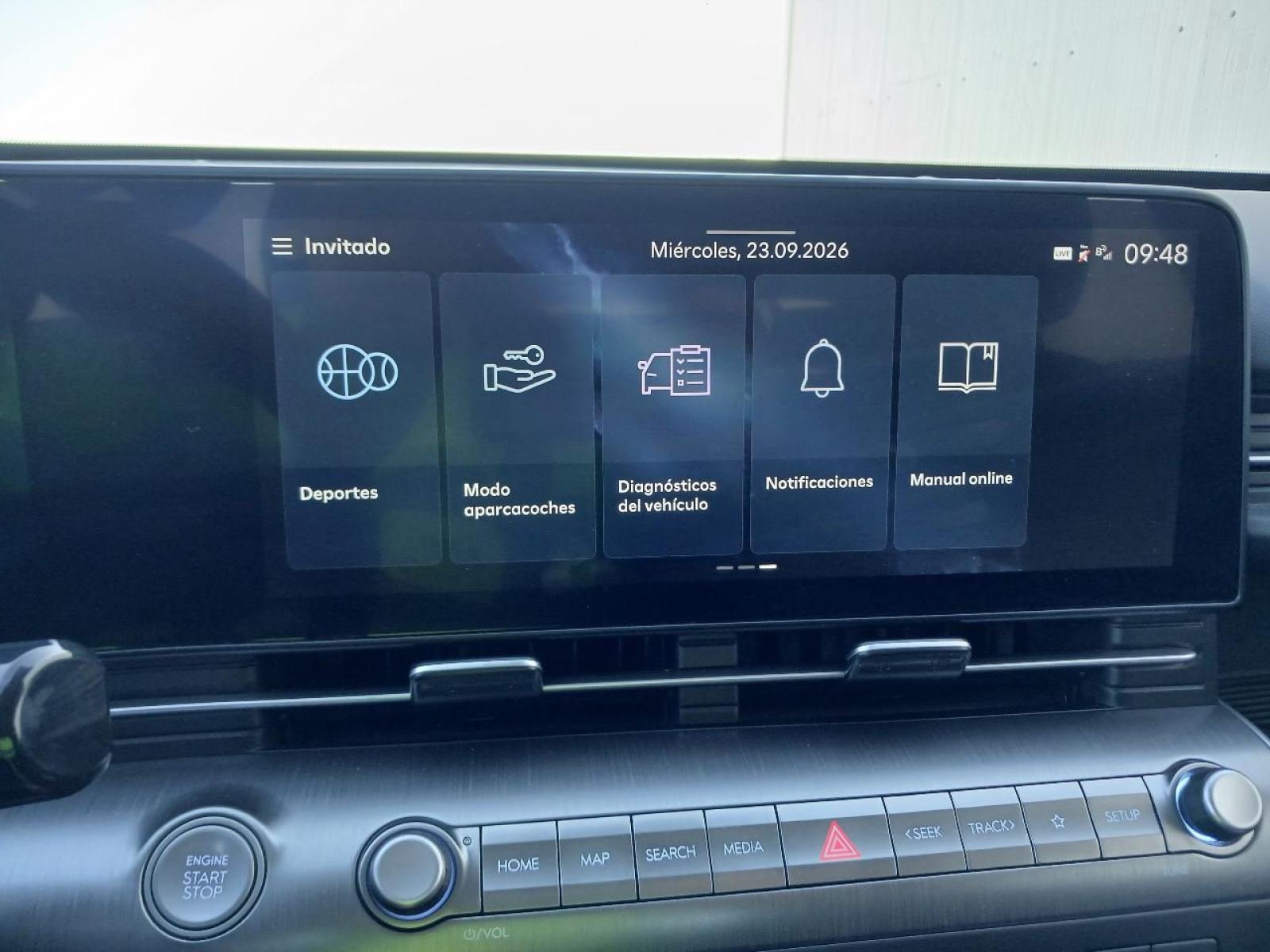 HYUNDAI KONA todoterreno 1.6 GDI HEV Maxx DCT 11