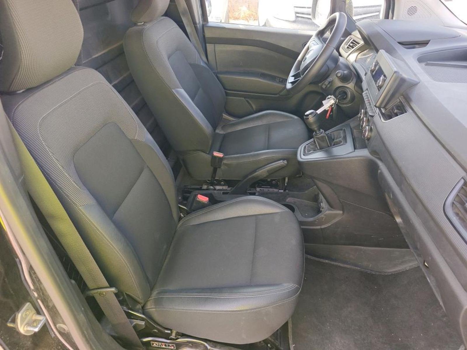 RENAULT KANGOO FURGON L1 1.5 BLUE DCI 70KW (95CV) 4