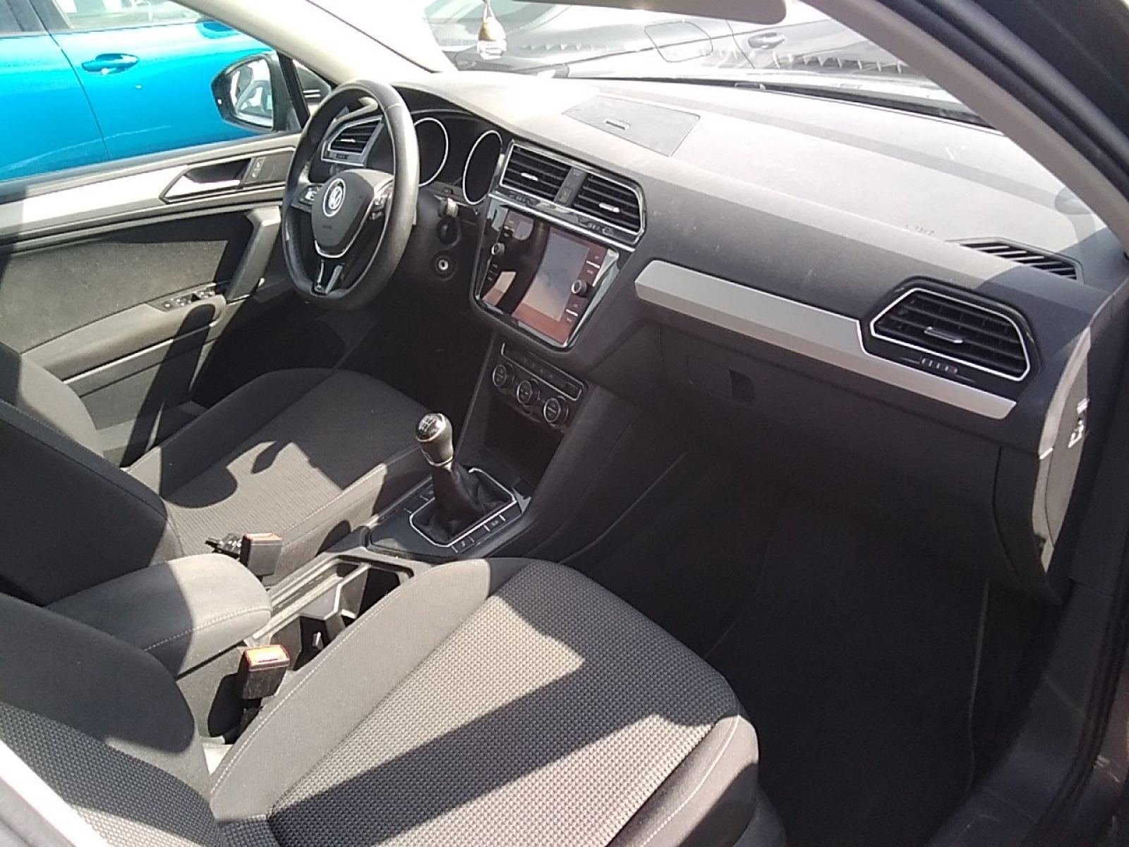 VOLKSWAGEN TIGUAN Edition 2.0 TDI 110kW (150CV) 10