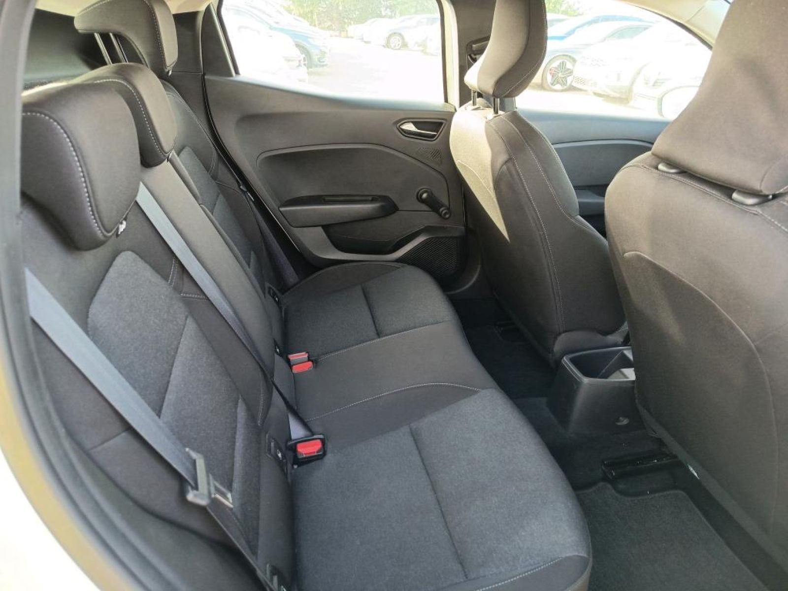 RENAULT CLIO EQUILIBRE BLUE DCI 74KW (100CV) 11 