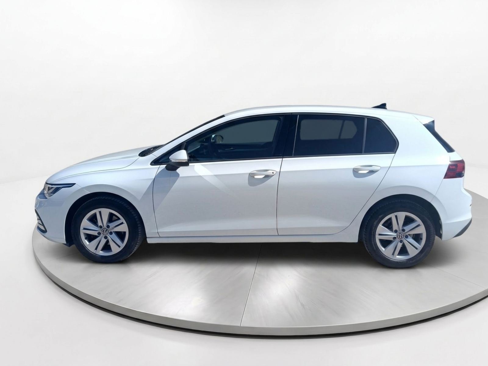 VOLKSWAGEN GOLF Life 1.0 eTSI 81kW (110CV) DSG 21