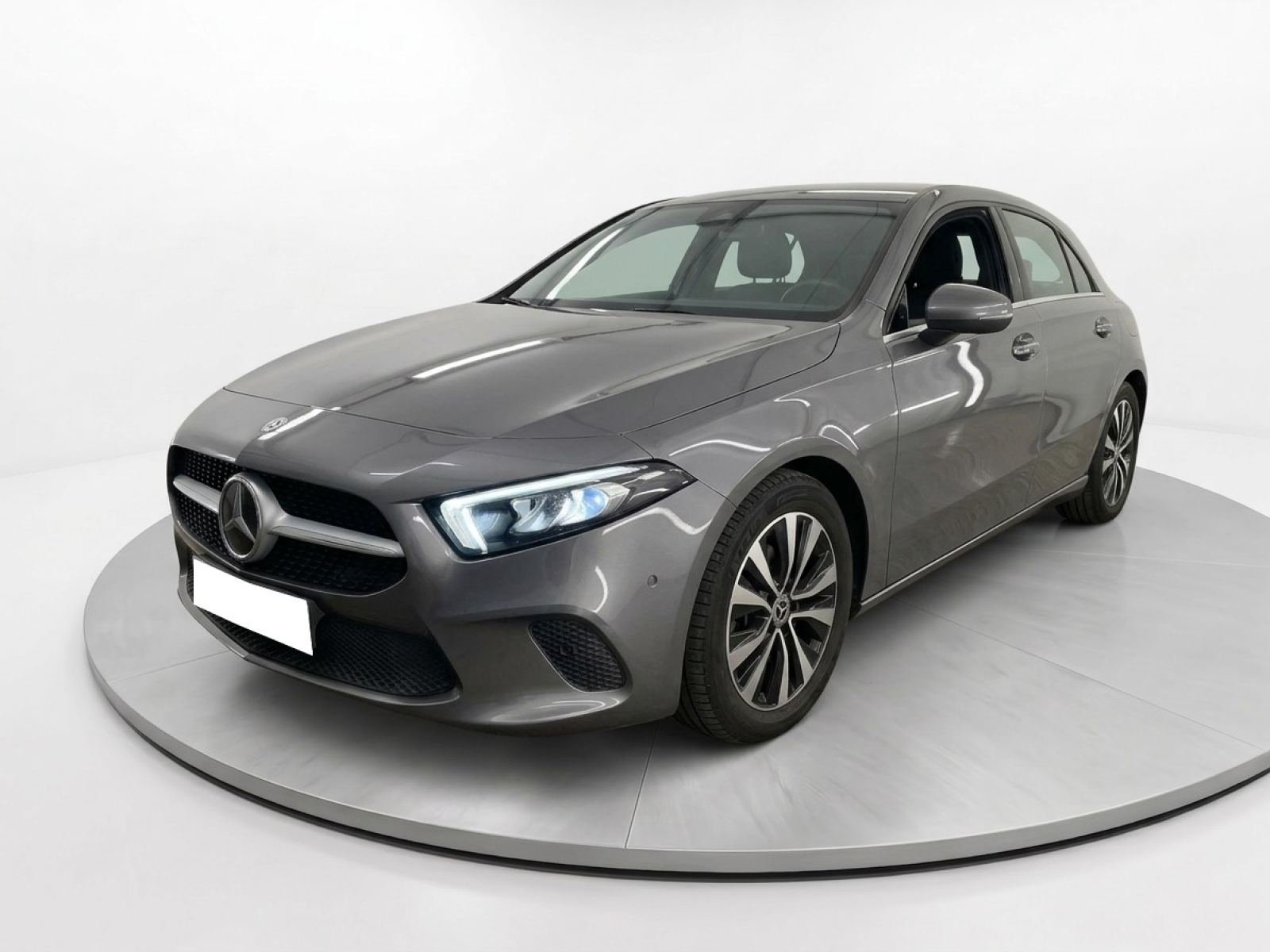 imagen de MERCEDES CLASE A Compact 180 d Business Line 8G-DCT - REF: 07789