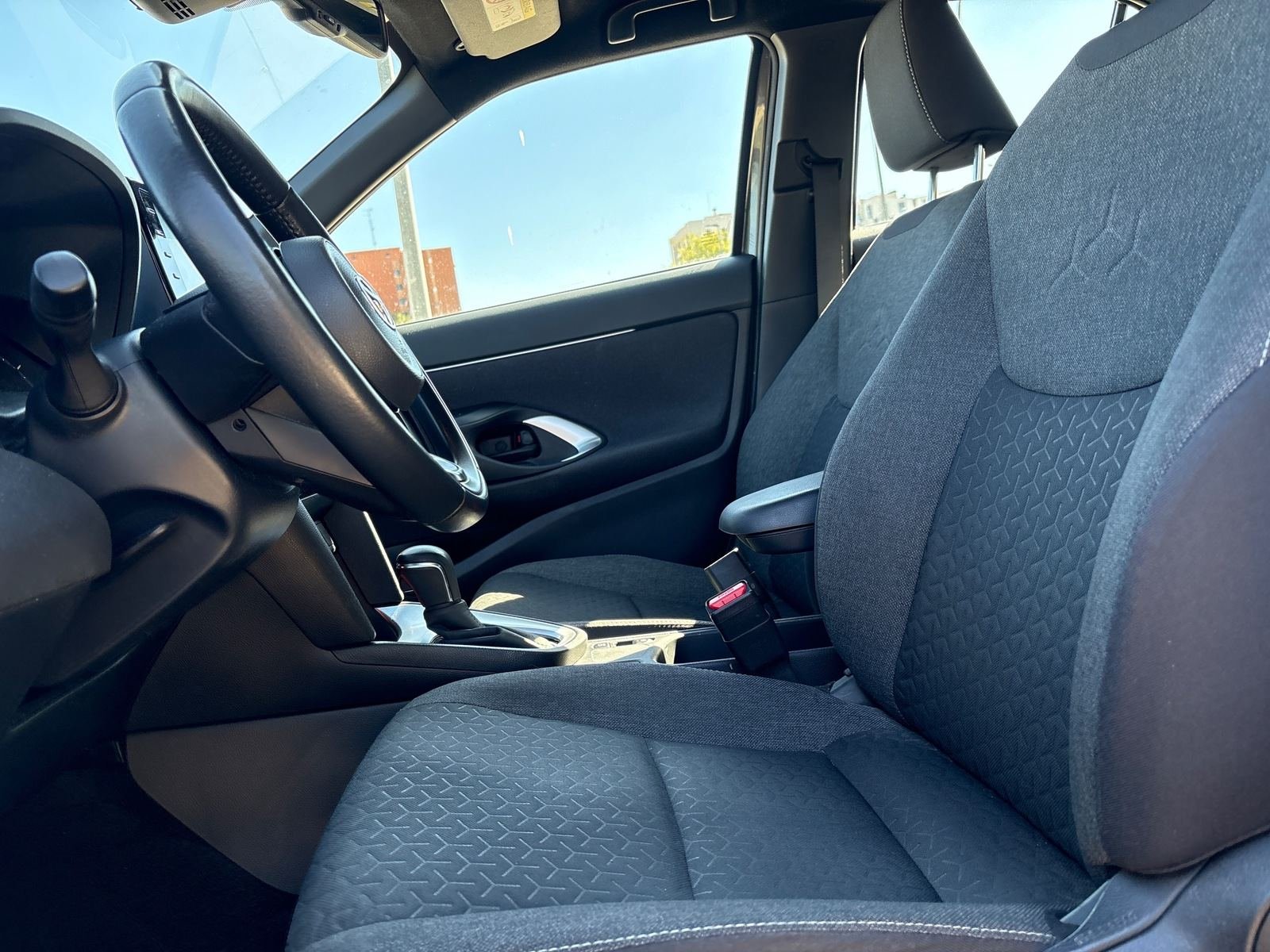 TOYOTA YARIS CROSS ACTIVE TECH 10 