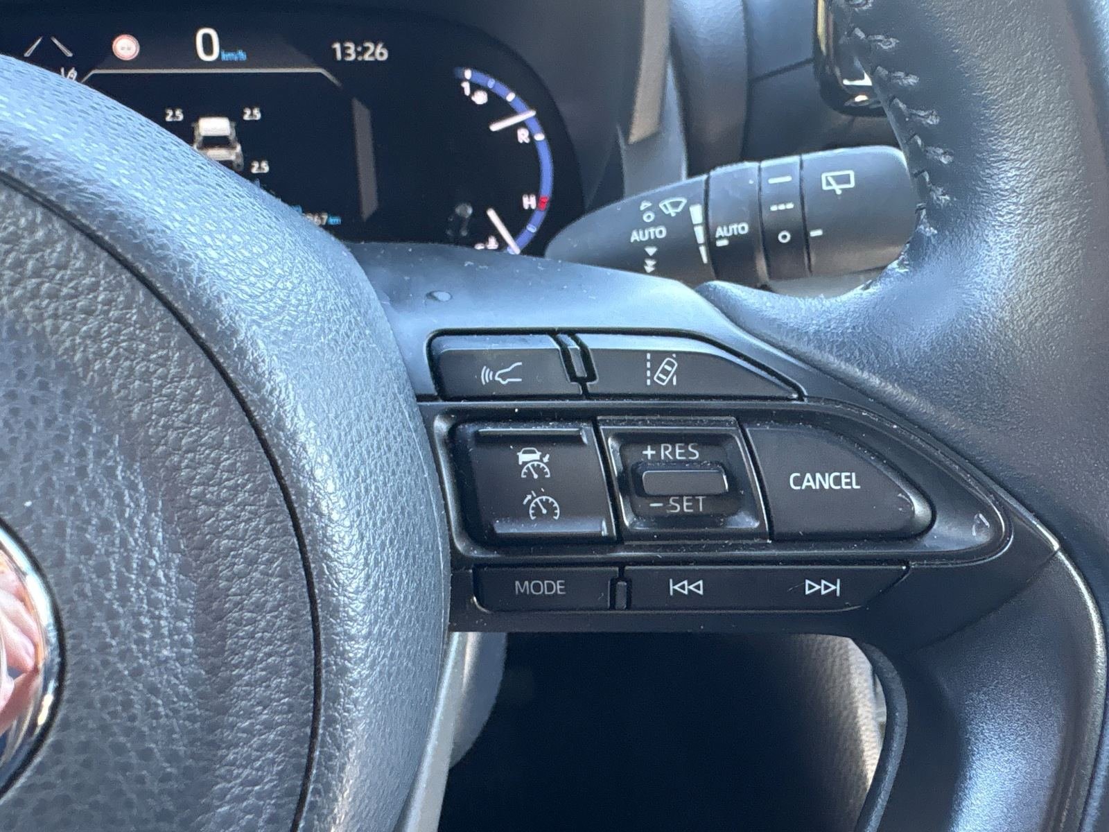TOYOTA YARIS CROSS ACTIVE TECH 20 