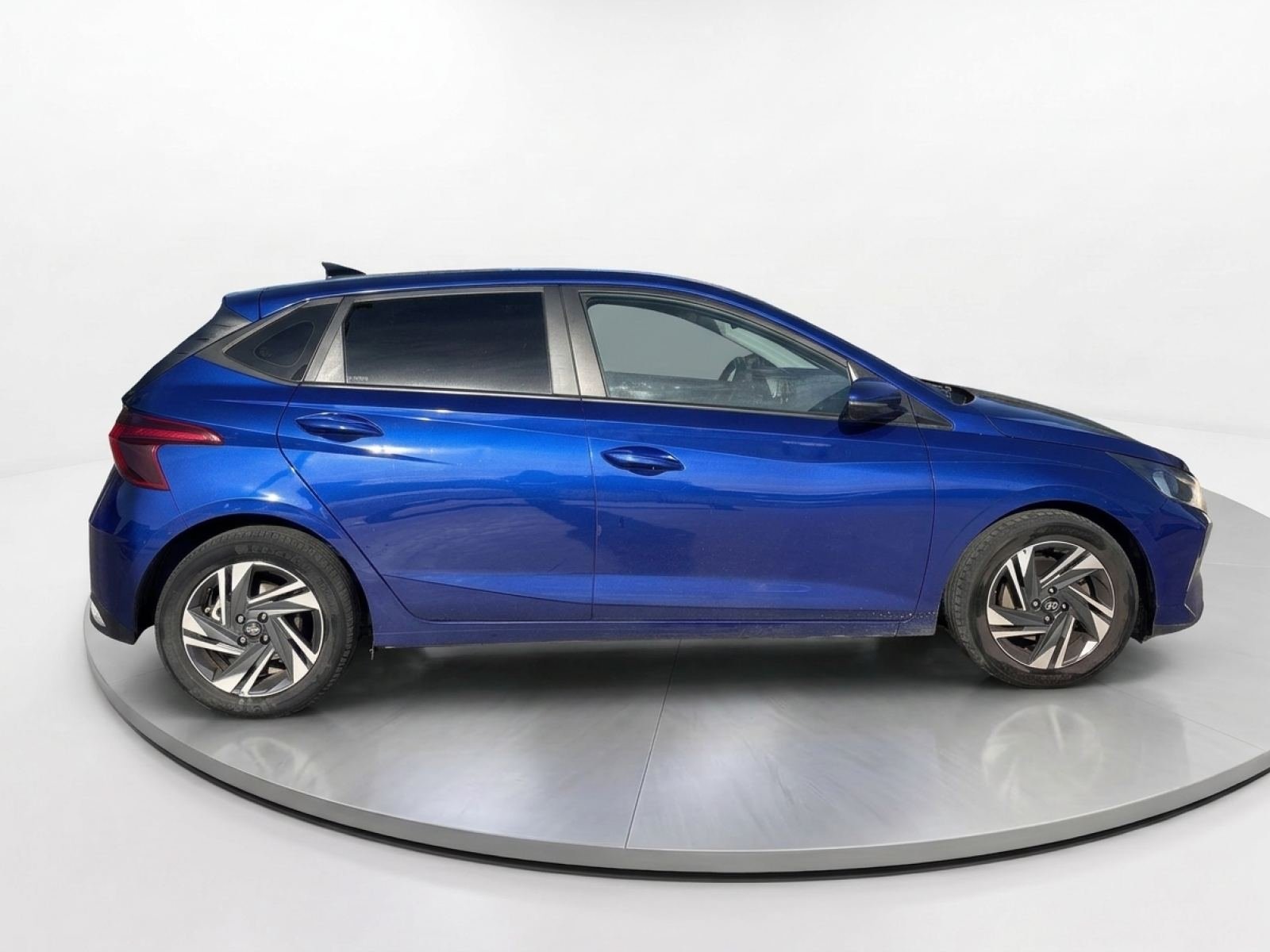 HYUNDAI I20 Essence 7