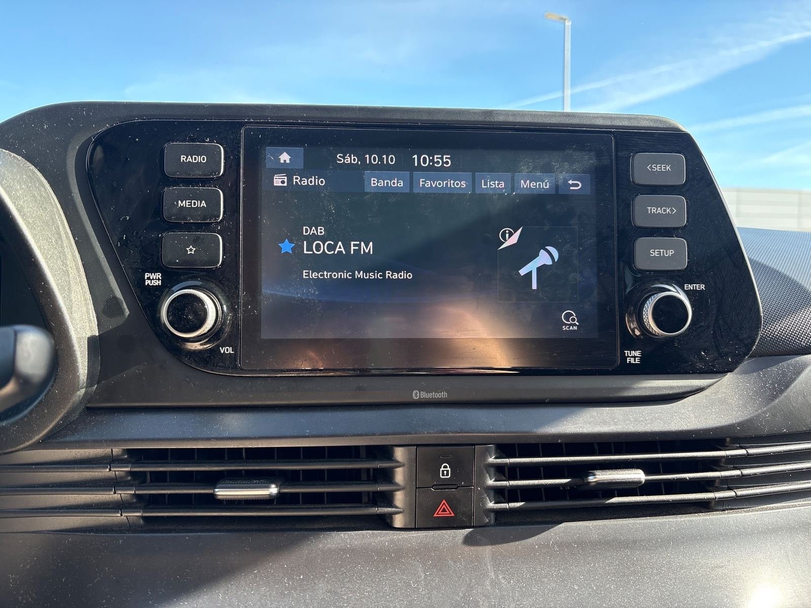 HYUNDAI I20 Essence 18