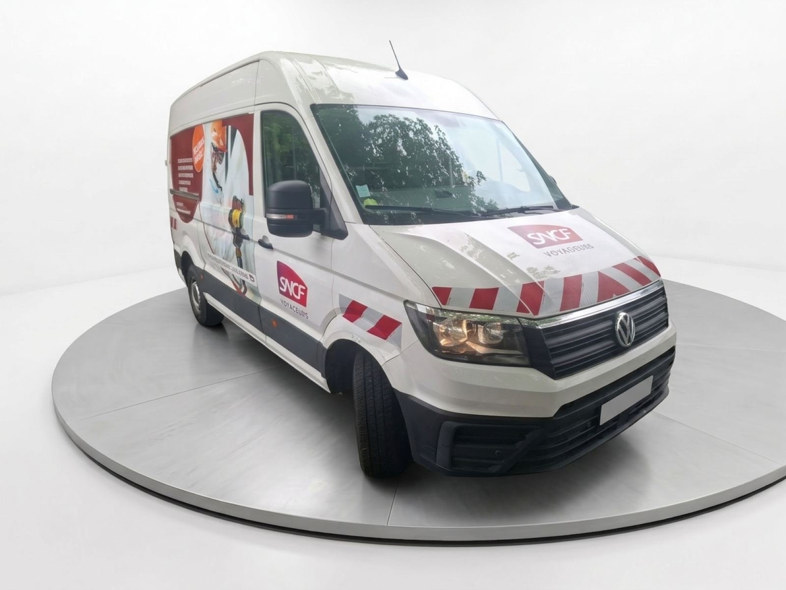 VOLKSWAGEN CRAFTER 35 Furgón BM TA L3H3 2.0TDI 103kW(140CV) 2 