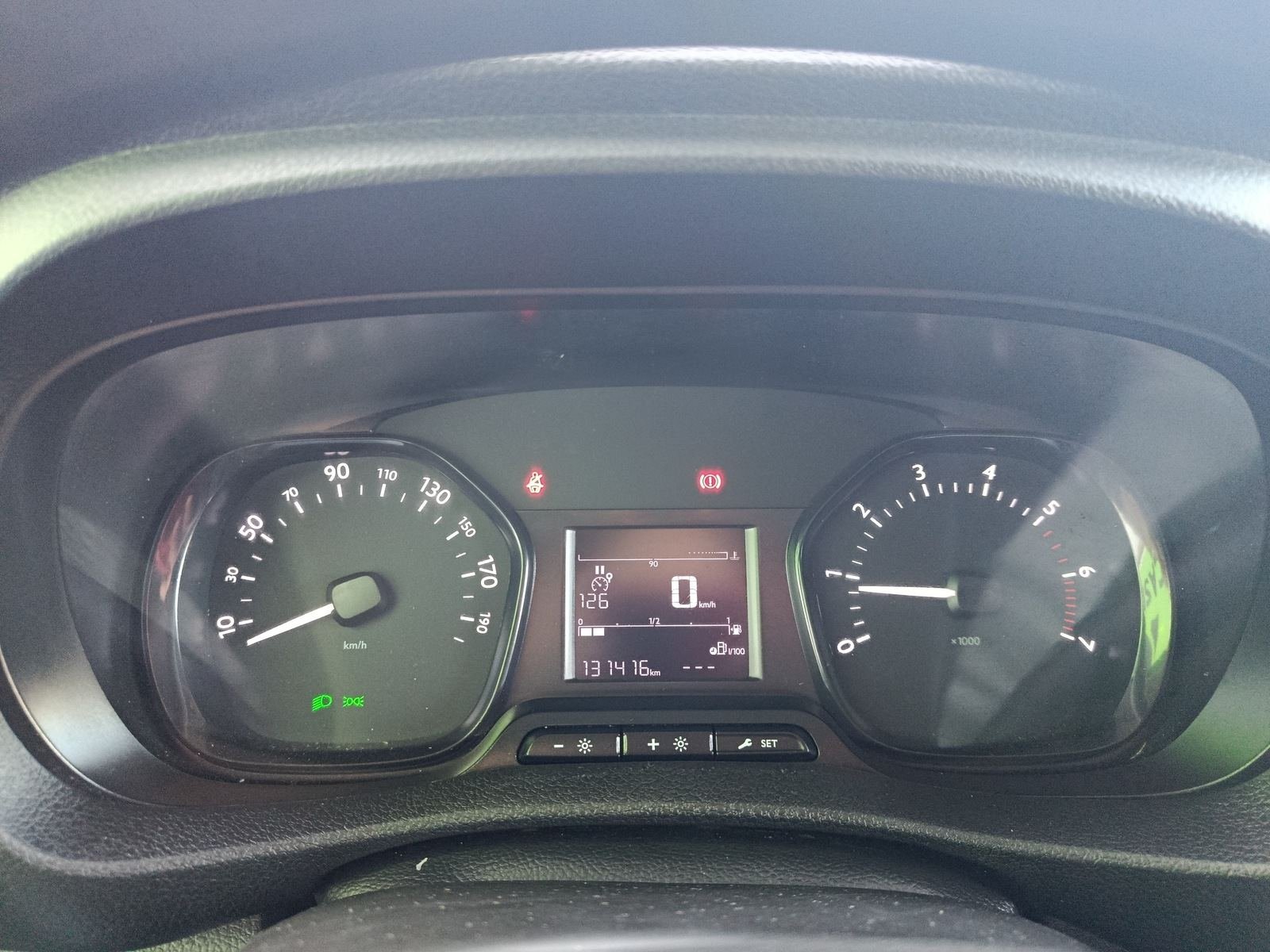 CITROEN JUMPY TALLA M BLUEHDI 18