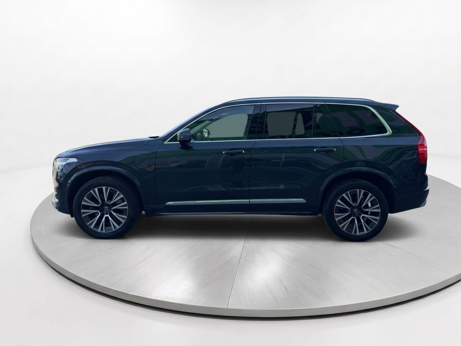VOLVO XC90 2.0 T8 AWD Core Recharge Auto 2