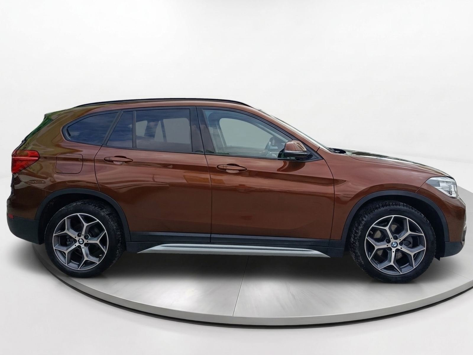 BMW X1 X1 XDRIVE 18I 7 