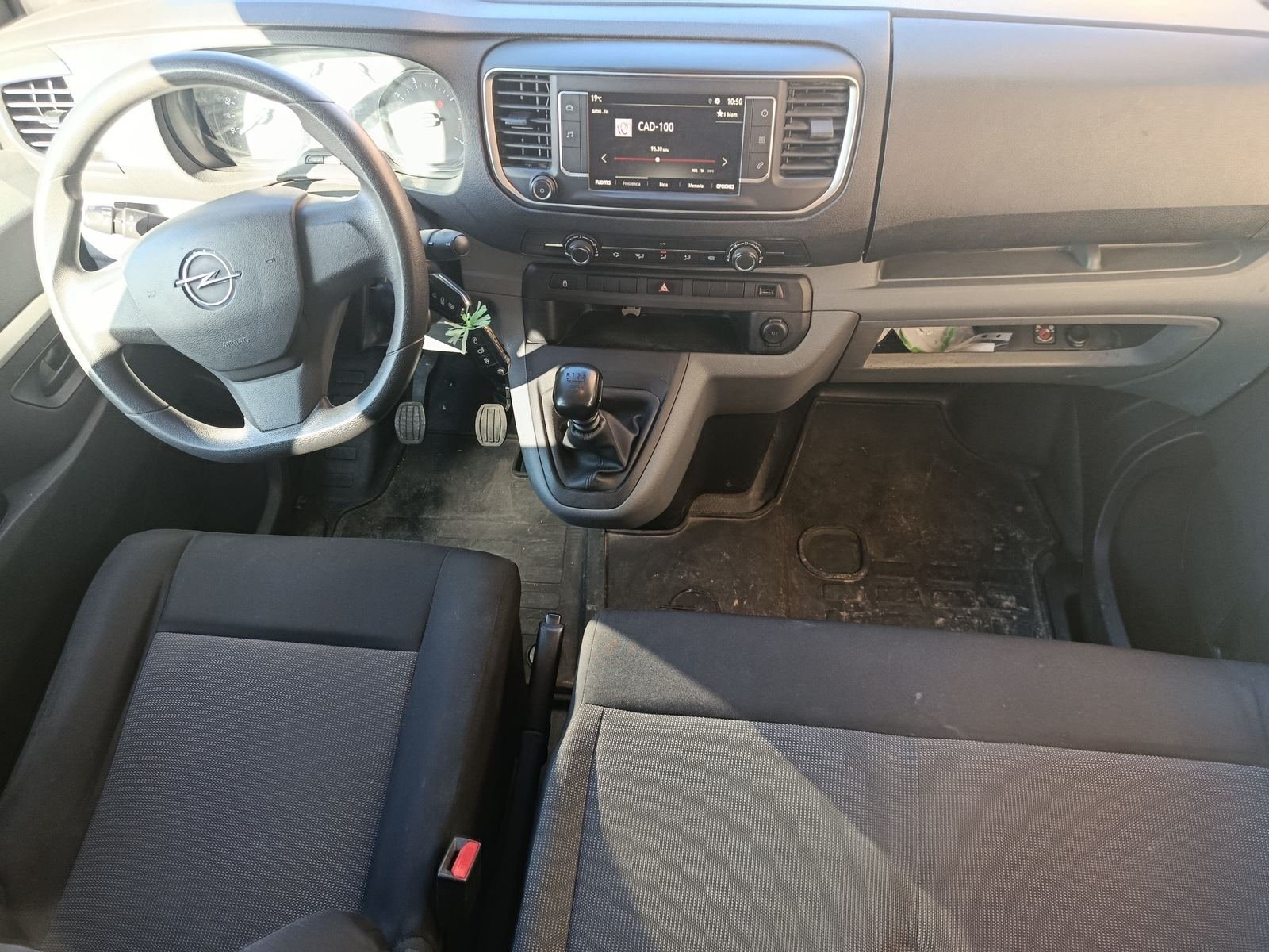 OPEL VIVARO DOBLE CABINA L .S 11 